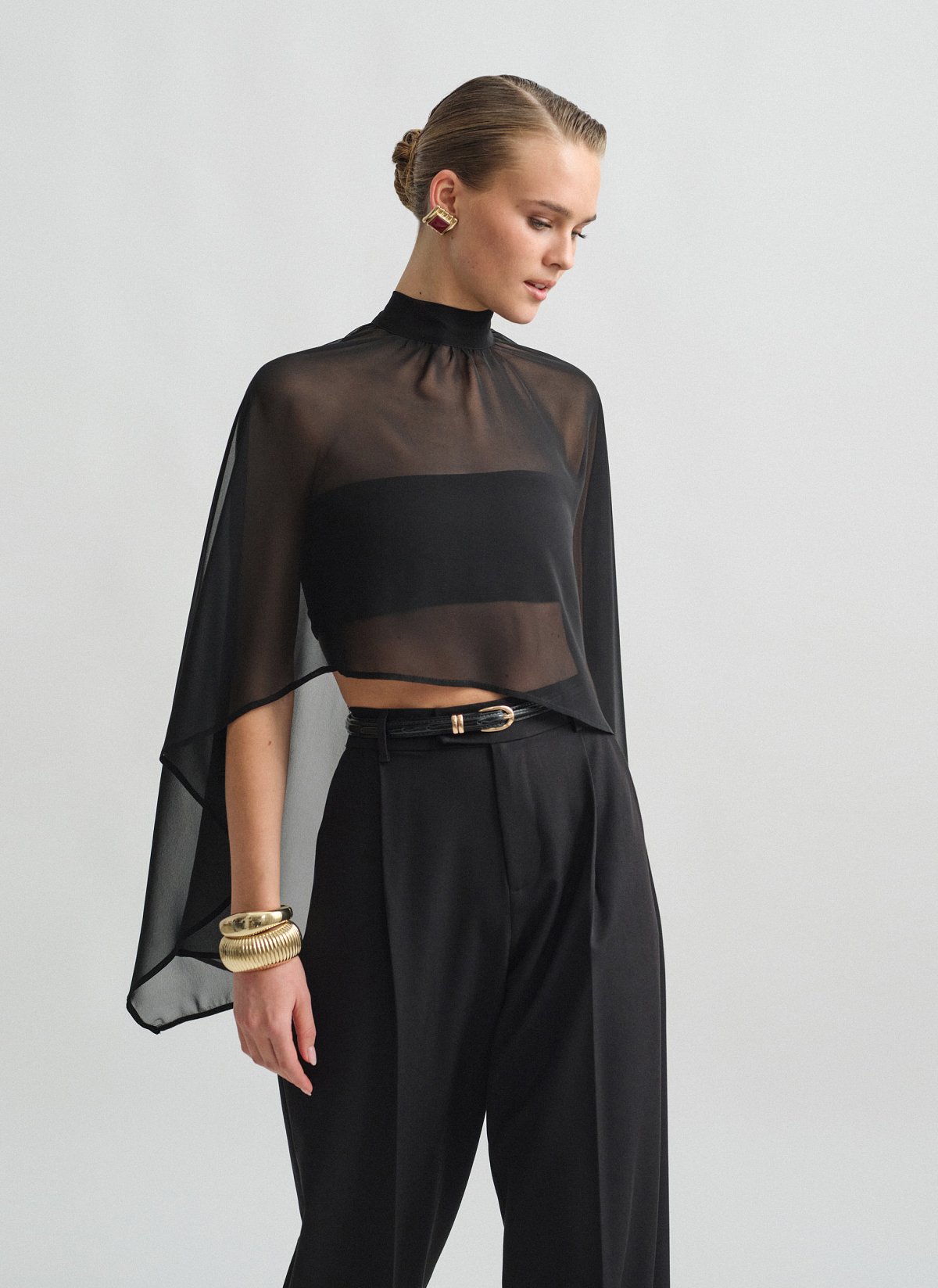 Hμιδιάφανη κάπα με όρθιο γιακά-0