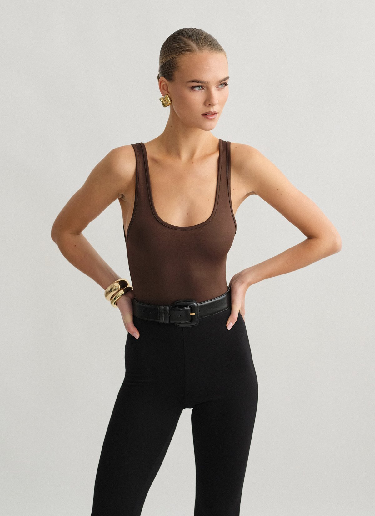 Γυναικείο ελαστικό αμάνικο κορμάκι με στρογγυλή λαιμόκοψη