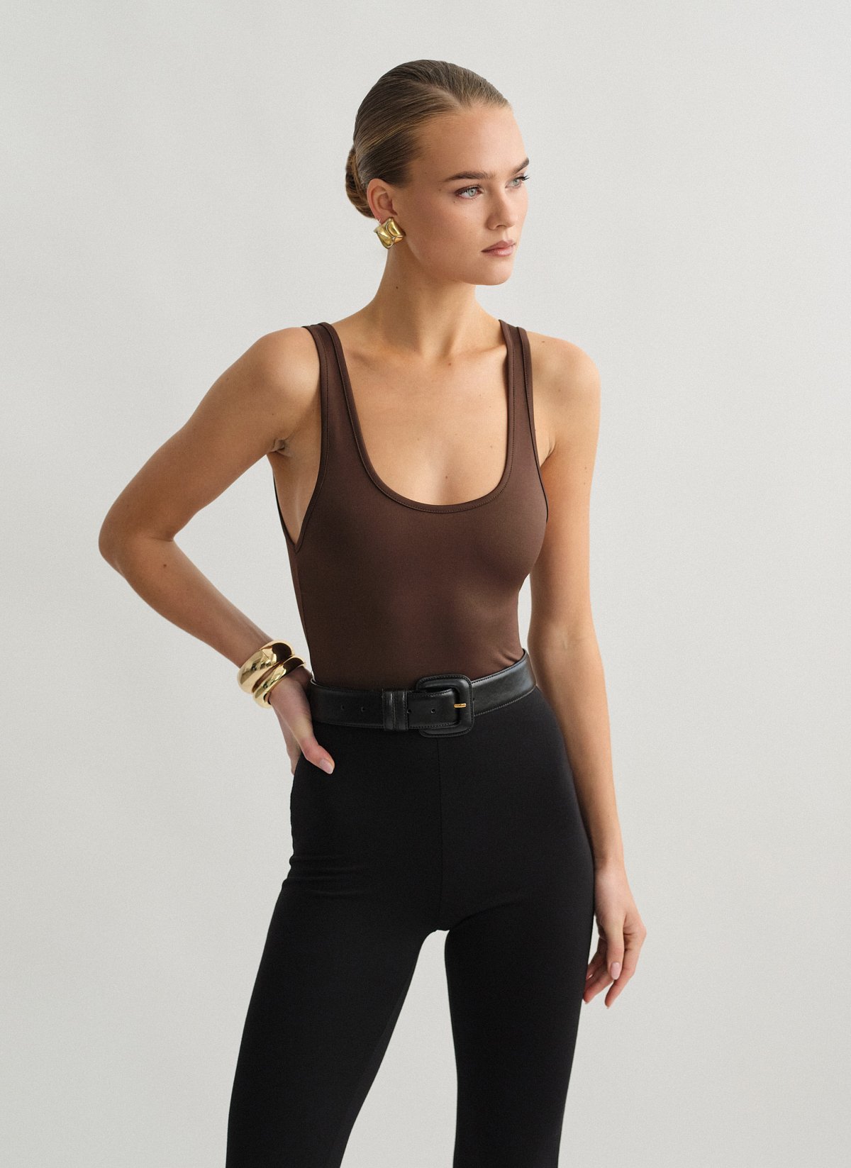 Γυναικείο ελαστικό αμάνικο κορμάκι με στρογγυλή λαιμόκοψη