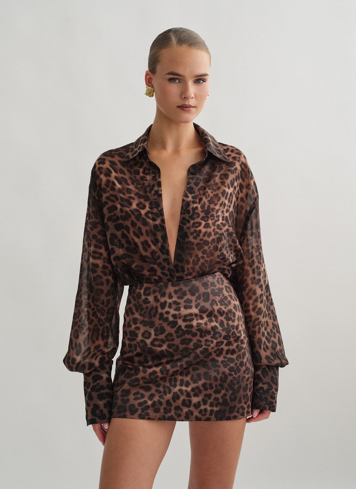 Γυναικείο ημιδιάφανο πουκάμισο animal print