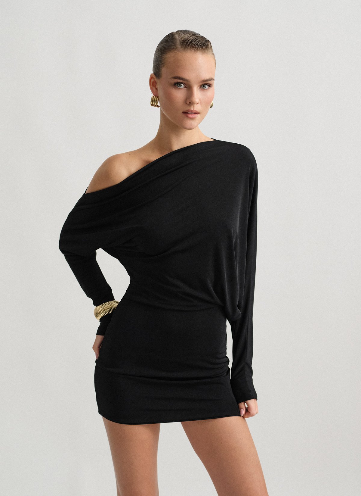 One-shoulder mini dress-5