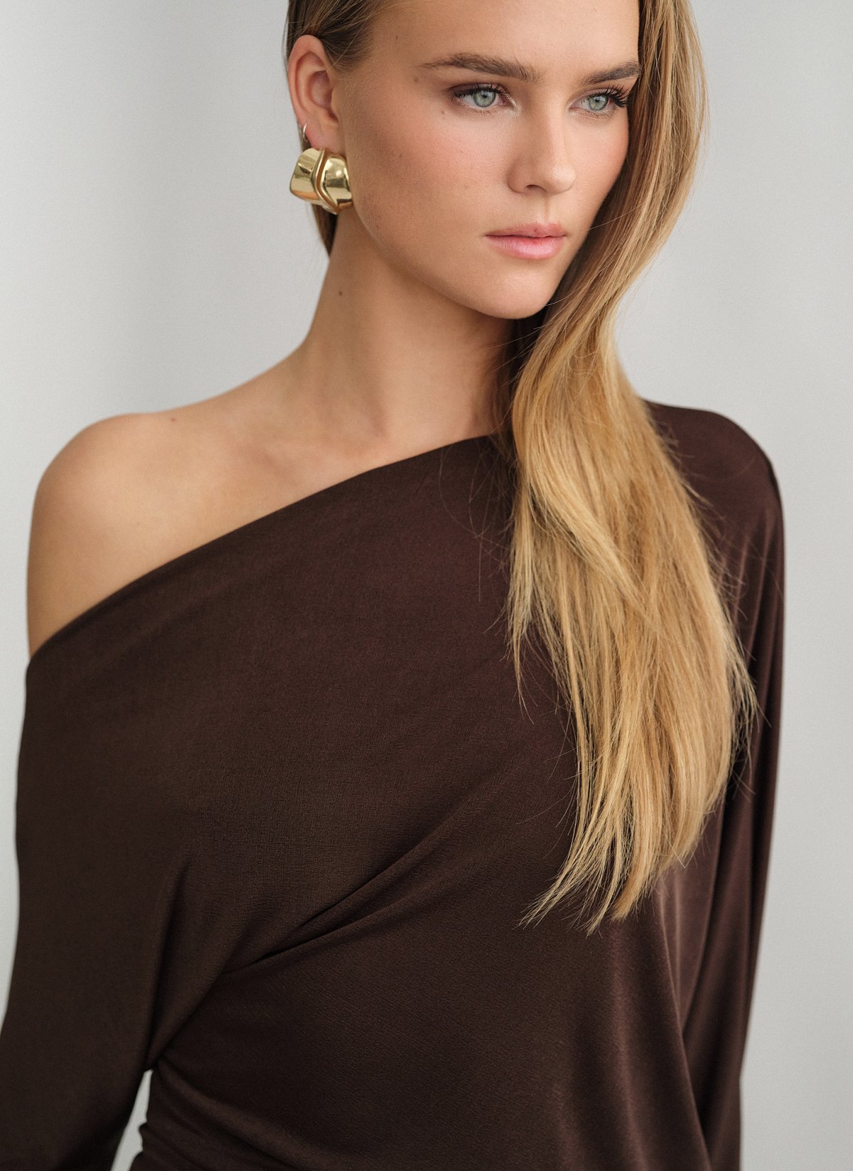 One-shoulder mini dress-3