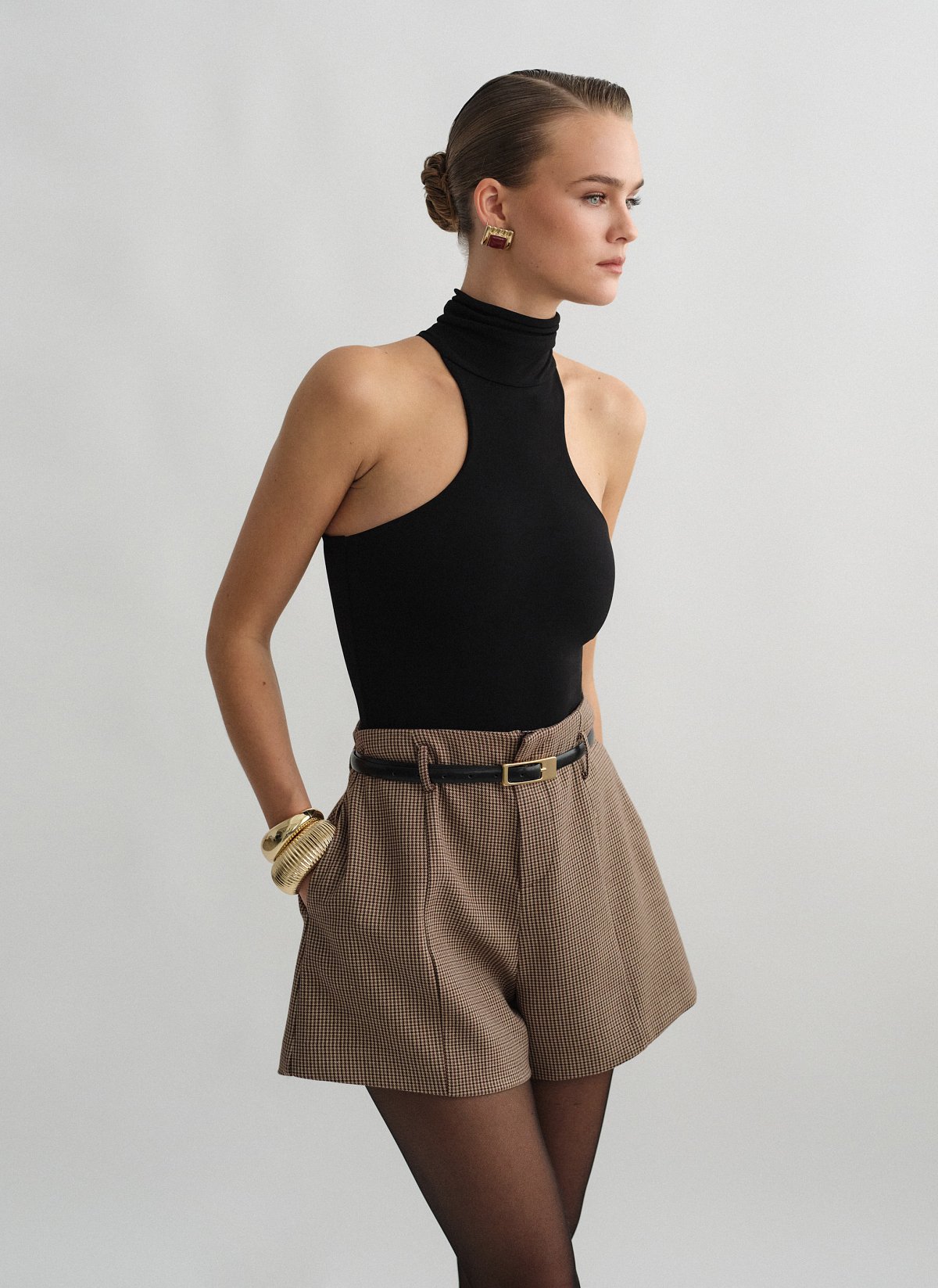 Αμάνικο κορμάκι με όρθιο γιακά-5