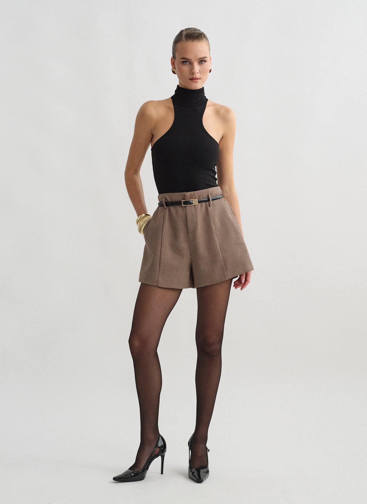 Αμάνικο κορμάκι με όρθιο γιακά-6