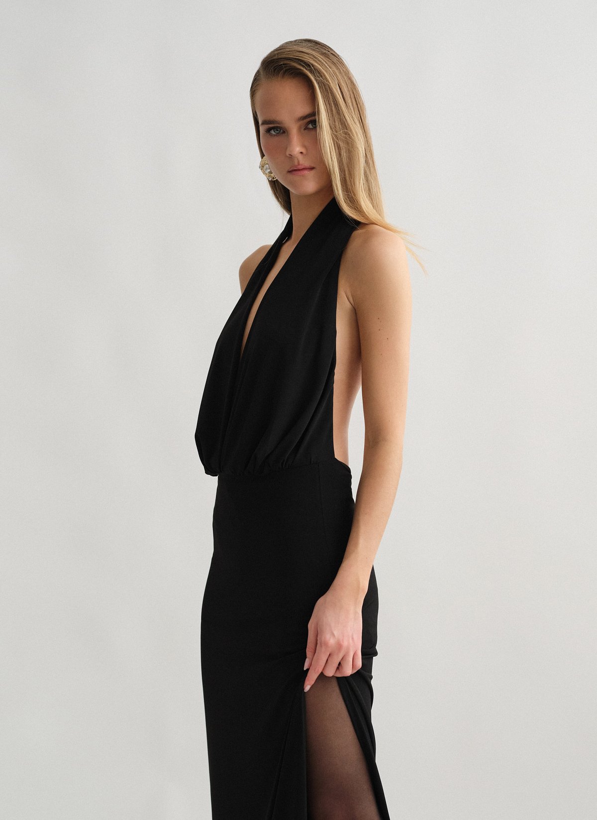 Halter maxi φόρεμα με σκίσιμο-3