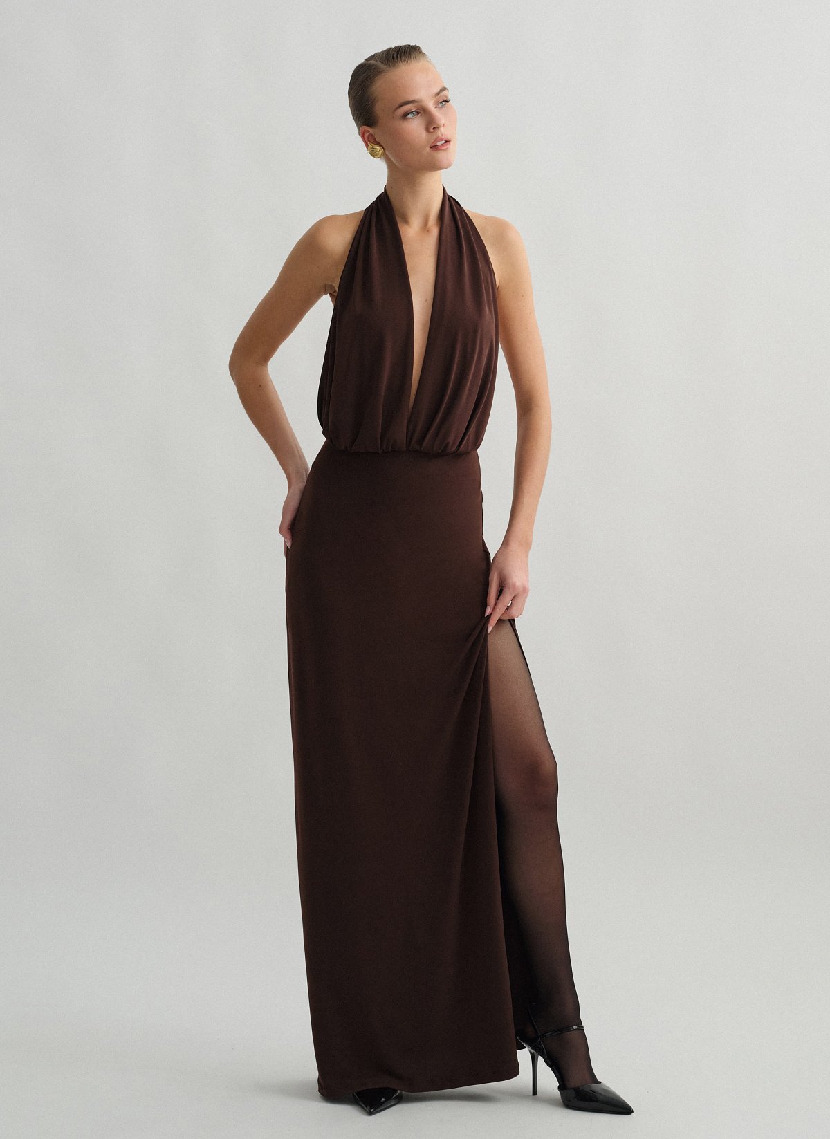 Halter maxi φόρεμα με σκίσιμο-6