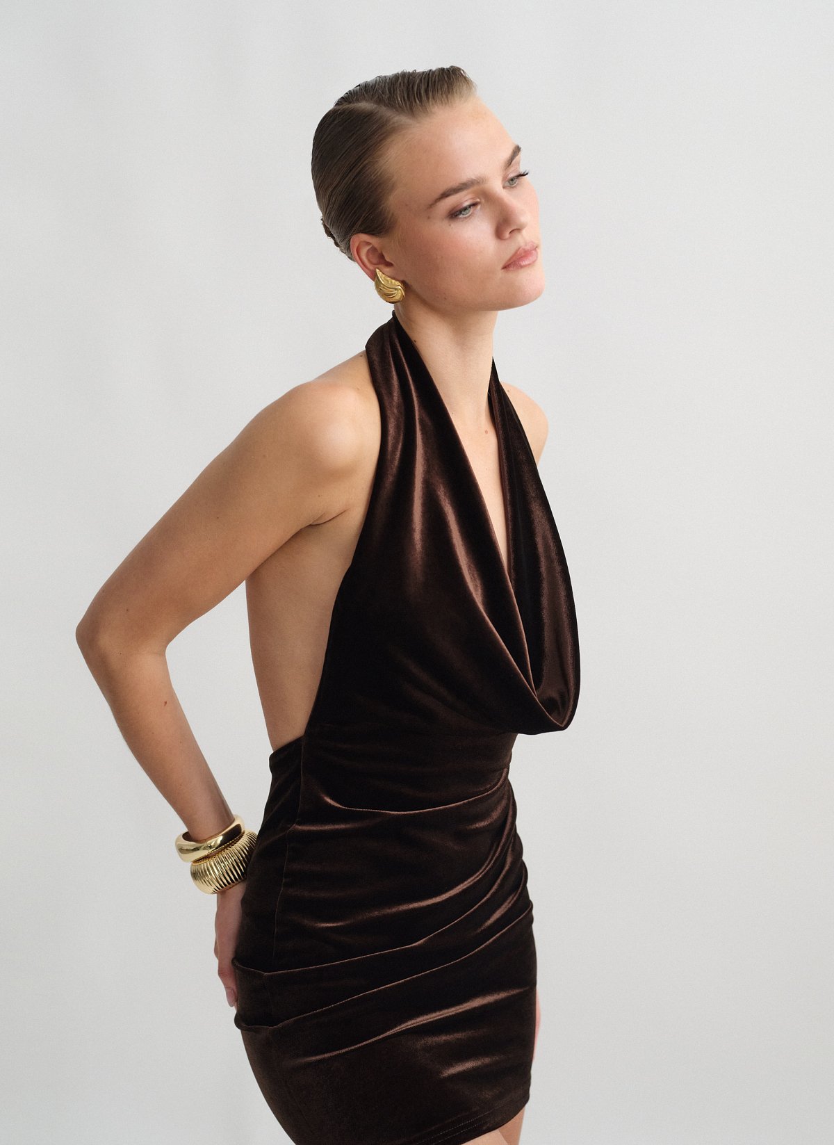 Βελούδινο ντραπέ μίνι φόρεμα-8