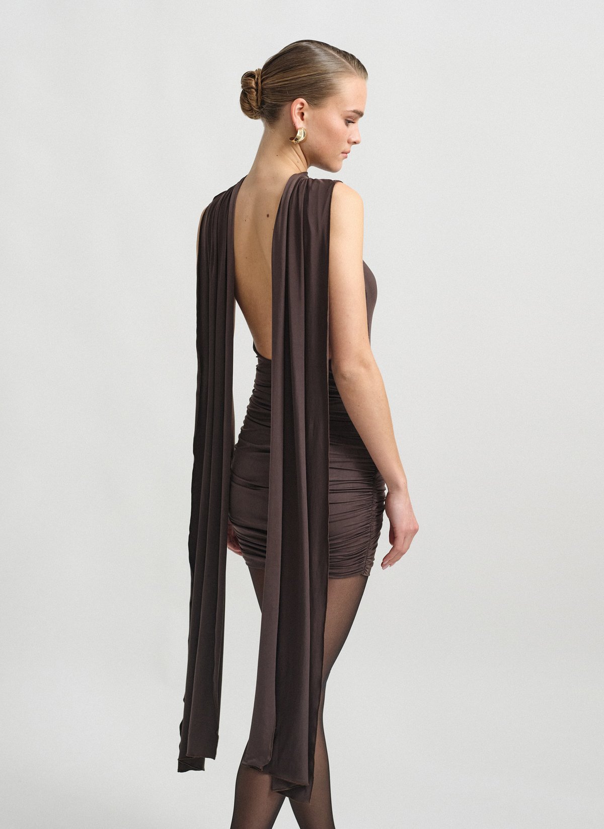 Μίνι φόρεμα με φουλάρι-6