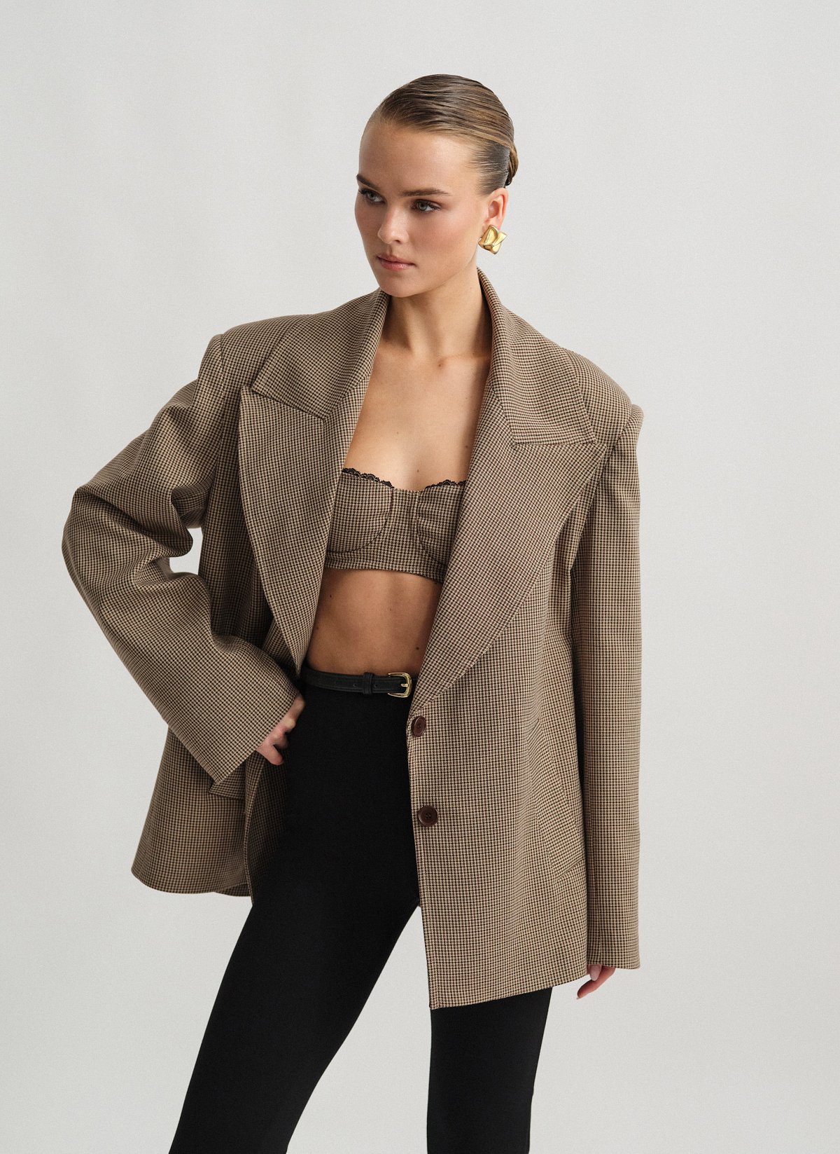 Γυναικείο οversized μπλέιζερ με τσέπες και αποσπώμενη ζώνη σε houndstooth ύφανση