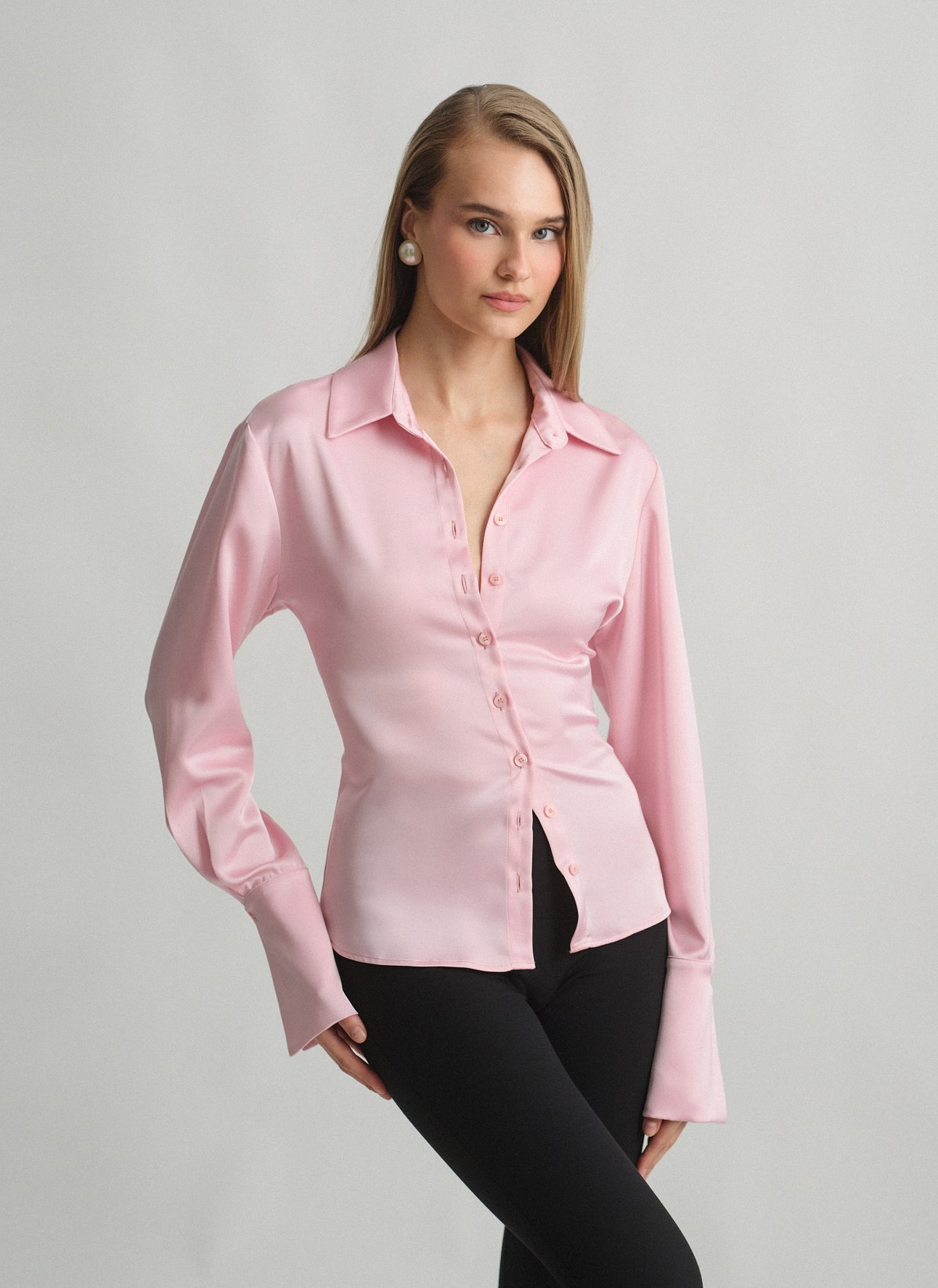 Γυναικείο σατέν πουκάμισο με με χιαστί δέσιμο