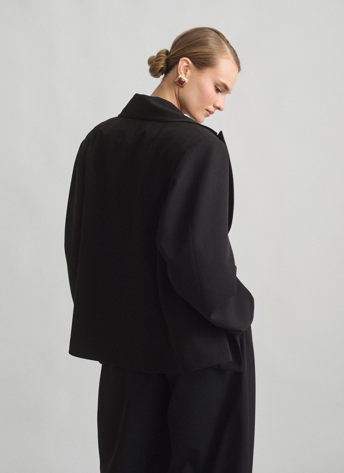 Γυναικείο oversized μπλέιζερ με τσέπες