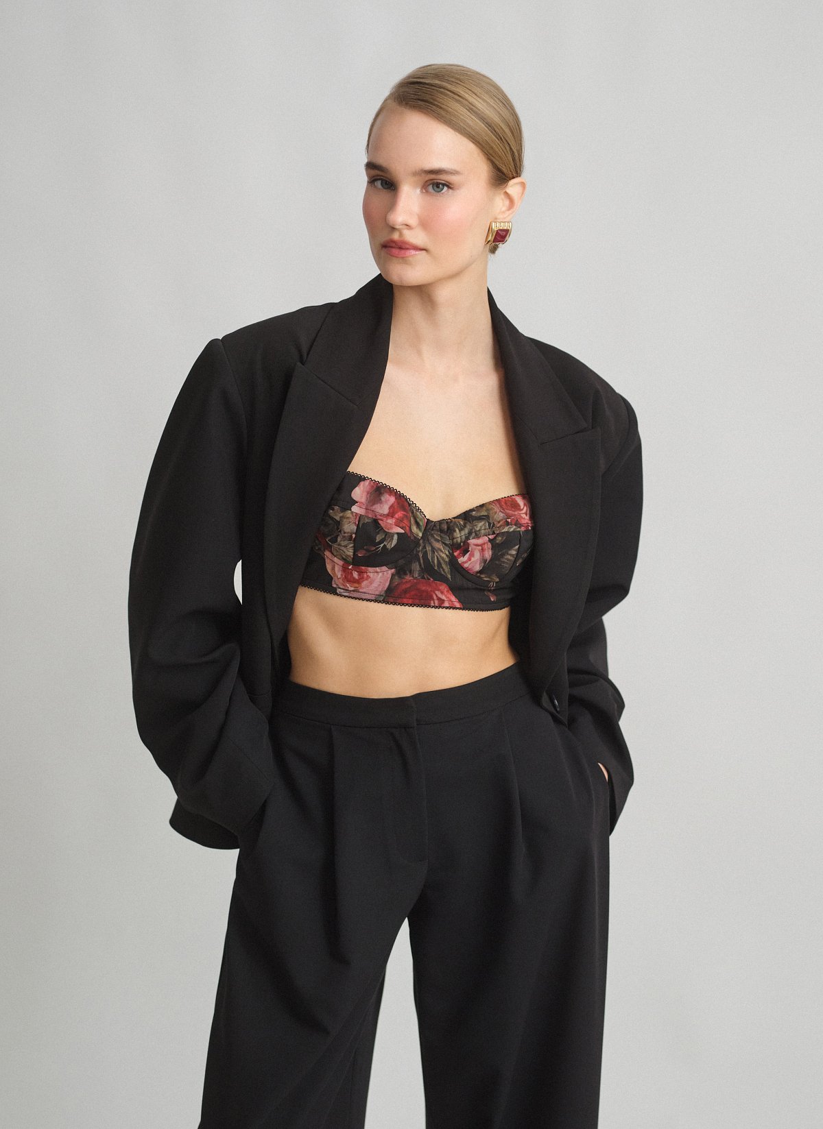 Γυναικείο oversized μπλέιζερ με τσέπες