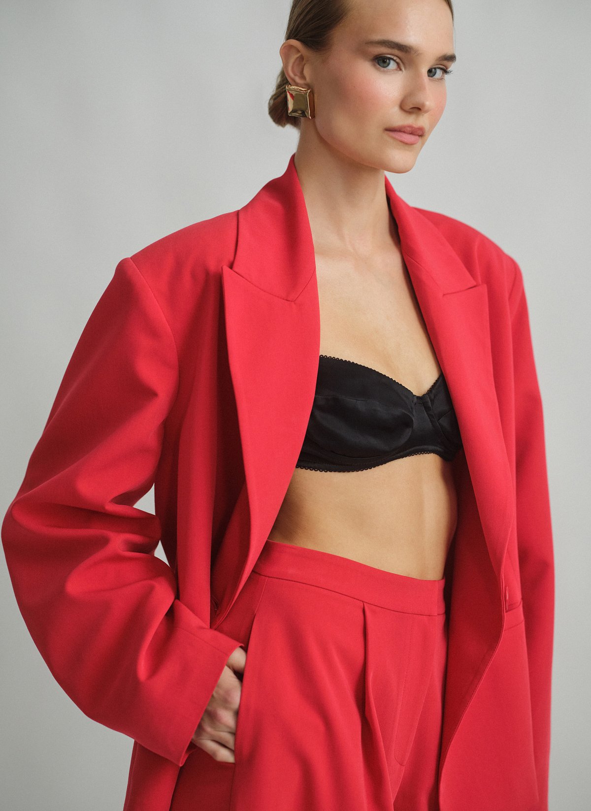 Γυναικείο oversized μπλέιζερ με τσέπες