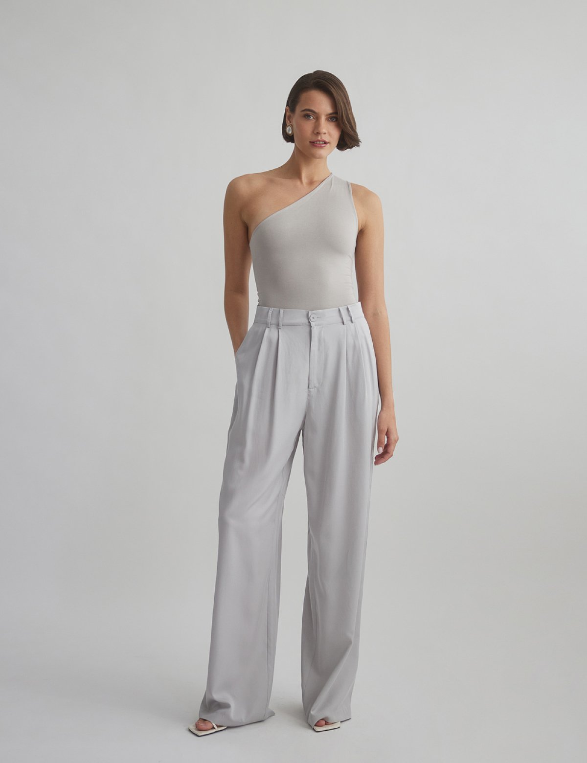 Παντελόνι με διπλές πιέτες-2