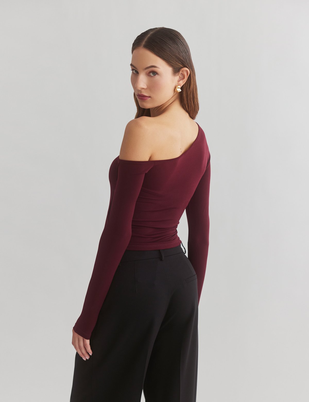 Μπλούζα με λοξό ώμο-3