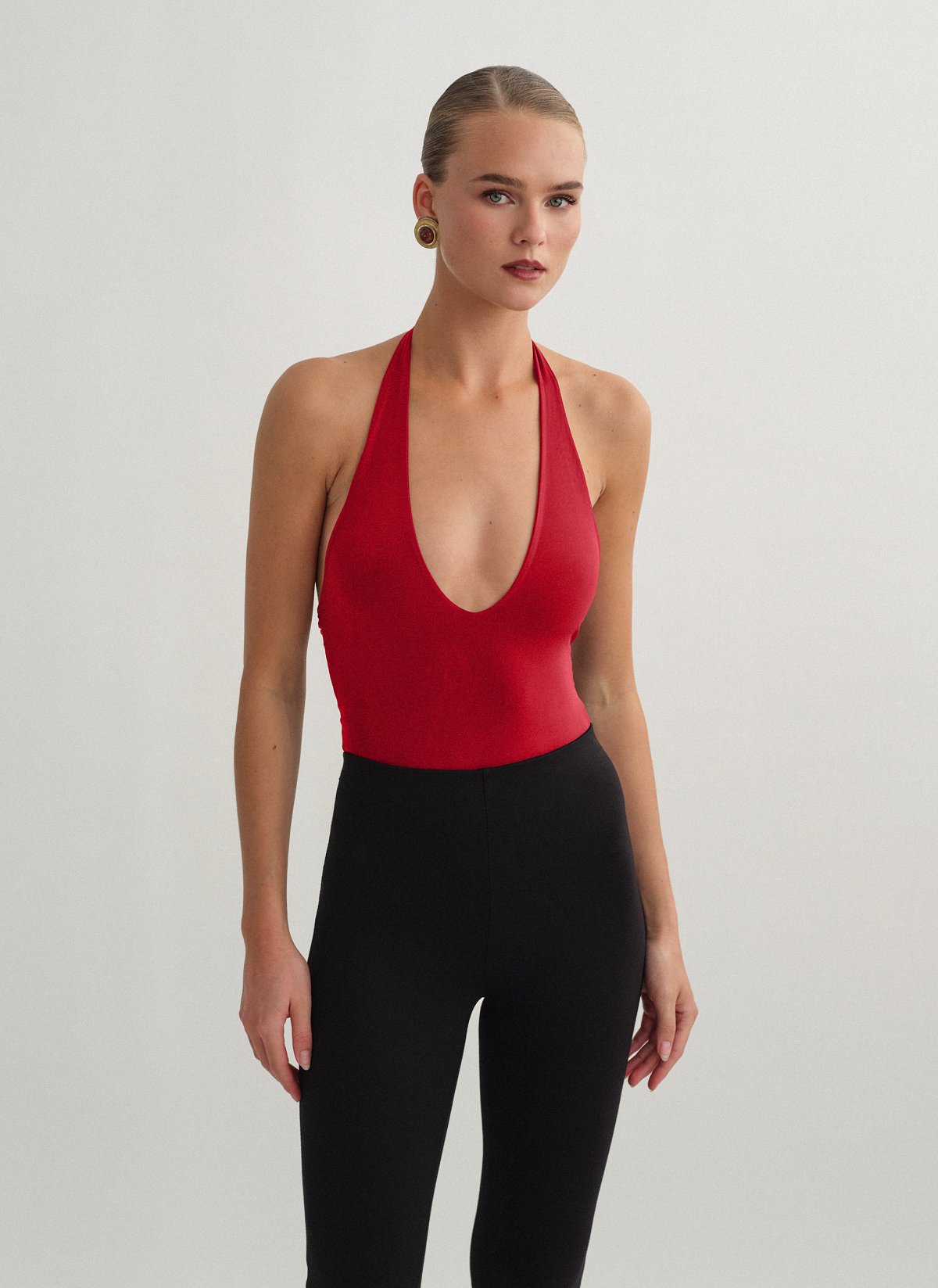 Κορμάκι με λαιμόκοψη halter-4