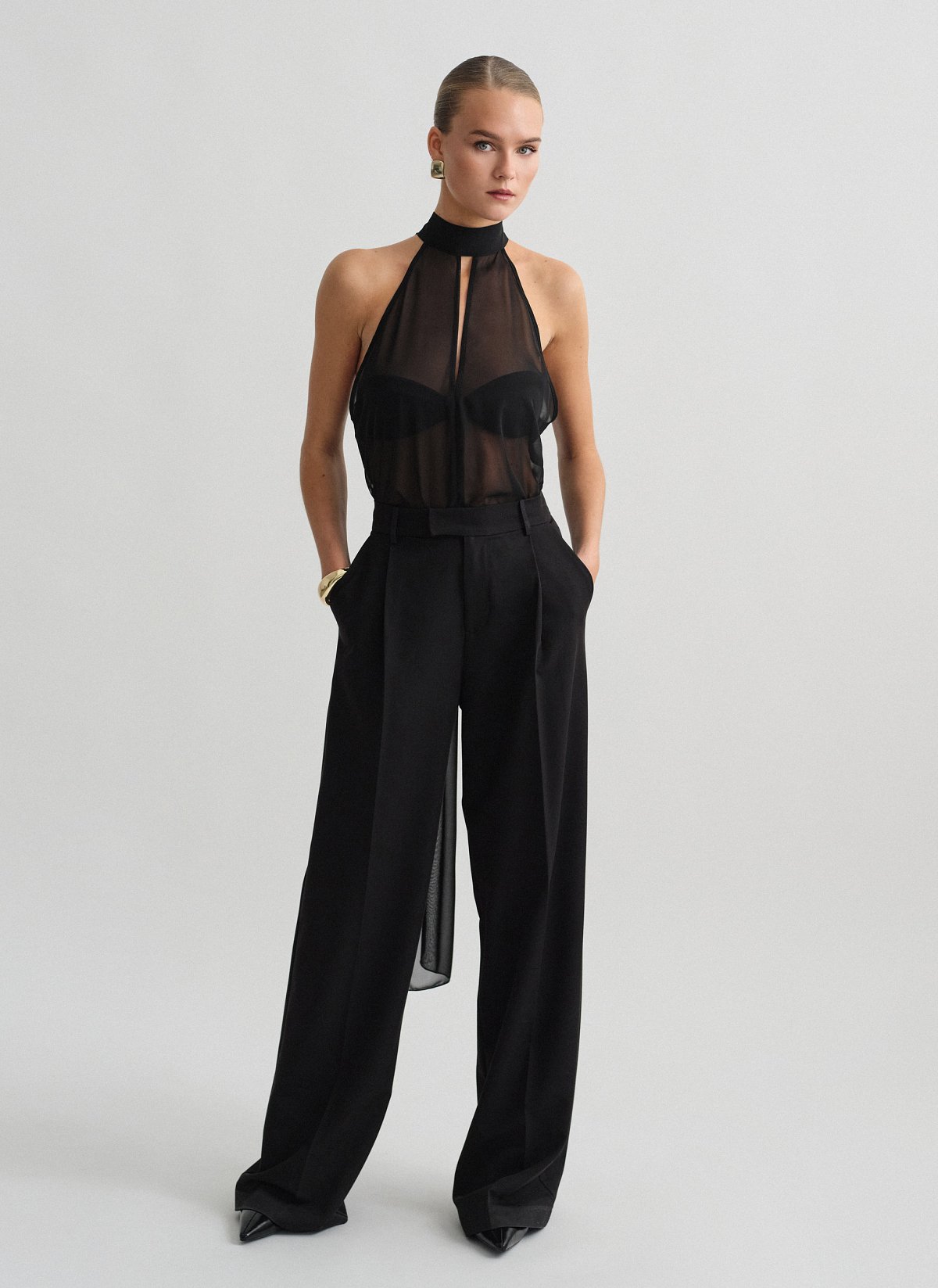 Υφασμάτινο παντελόνι με τσάκιση-8