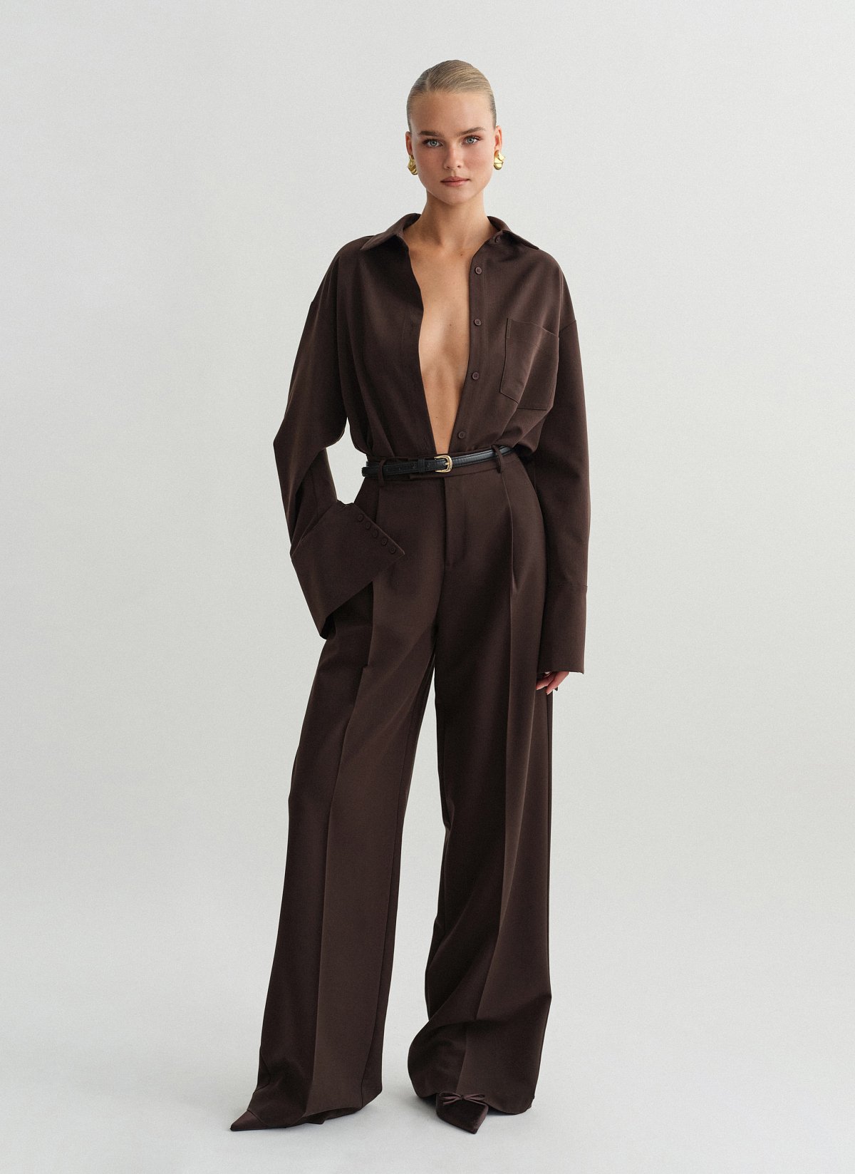 Γυναικείο υφασμάτινο παντελόνι με τσάκιση