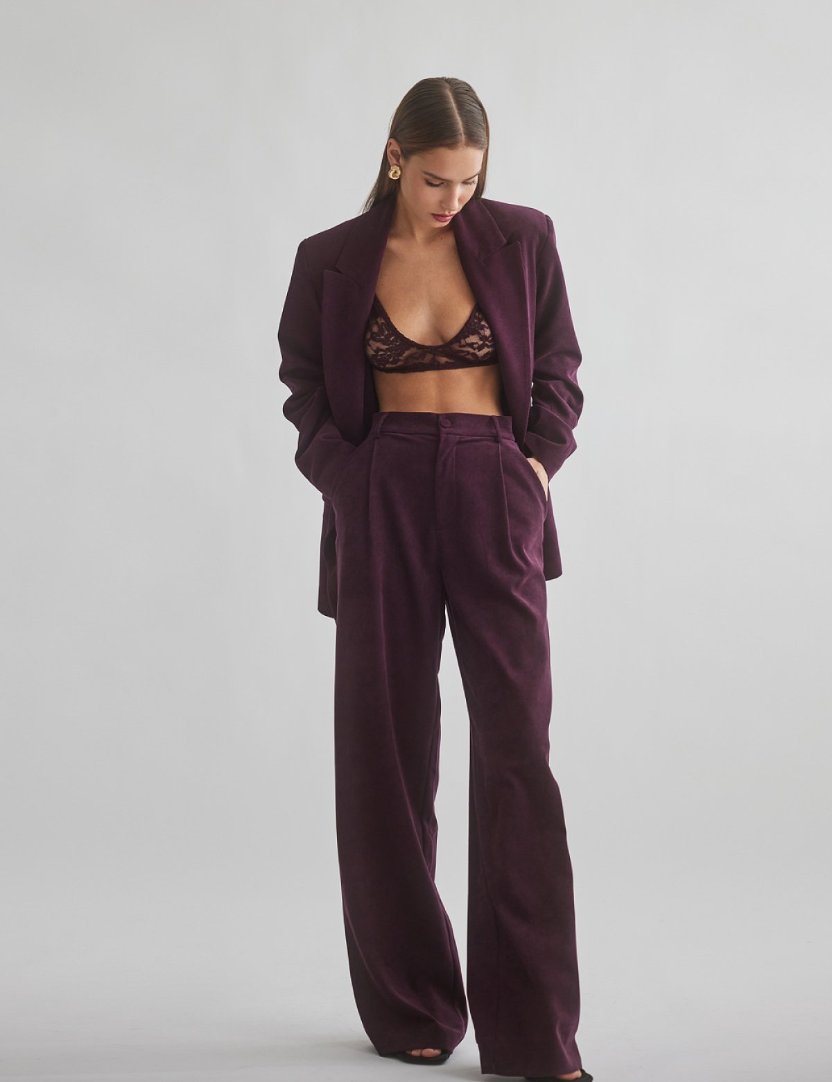 Βελούδινο κοτλέ παντελόνι με πιέτες-4