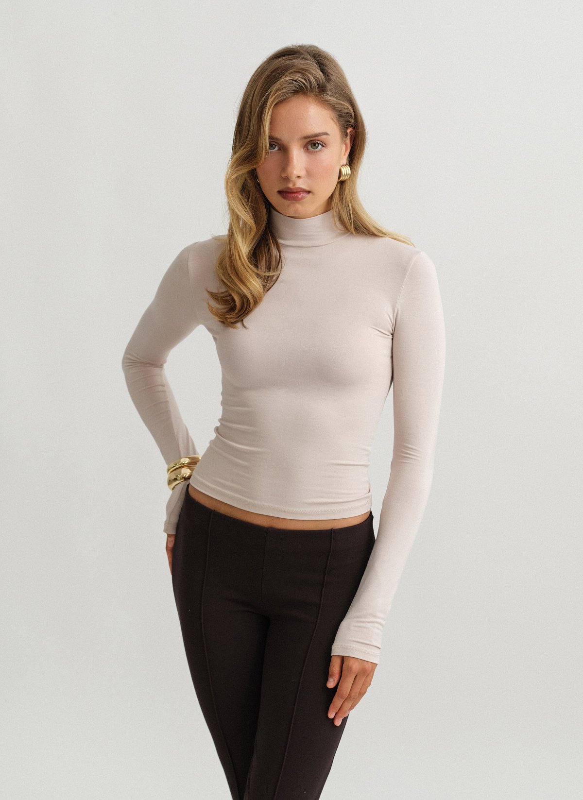 Γυναικεία μακρυμάνικη μπλούζα με όρθιο γιακά bamboo