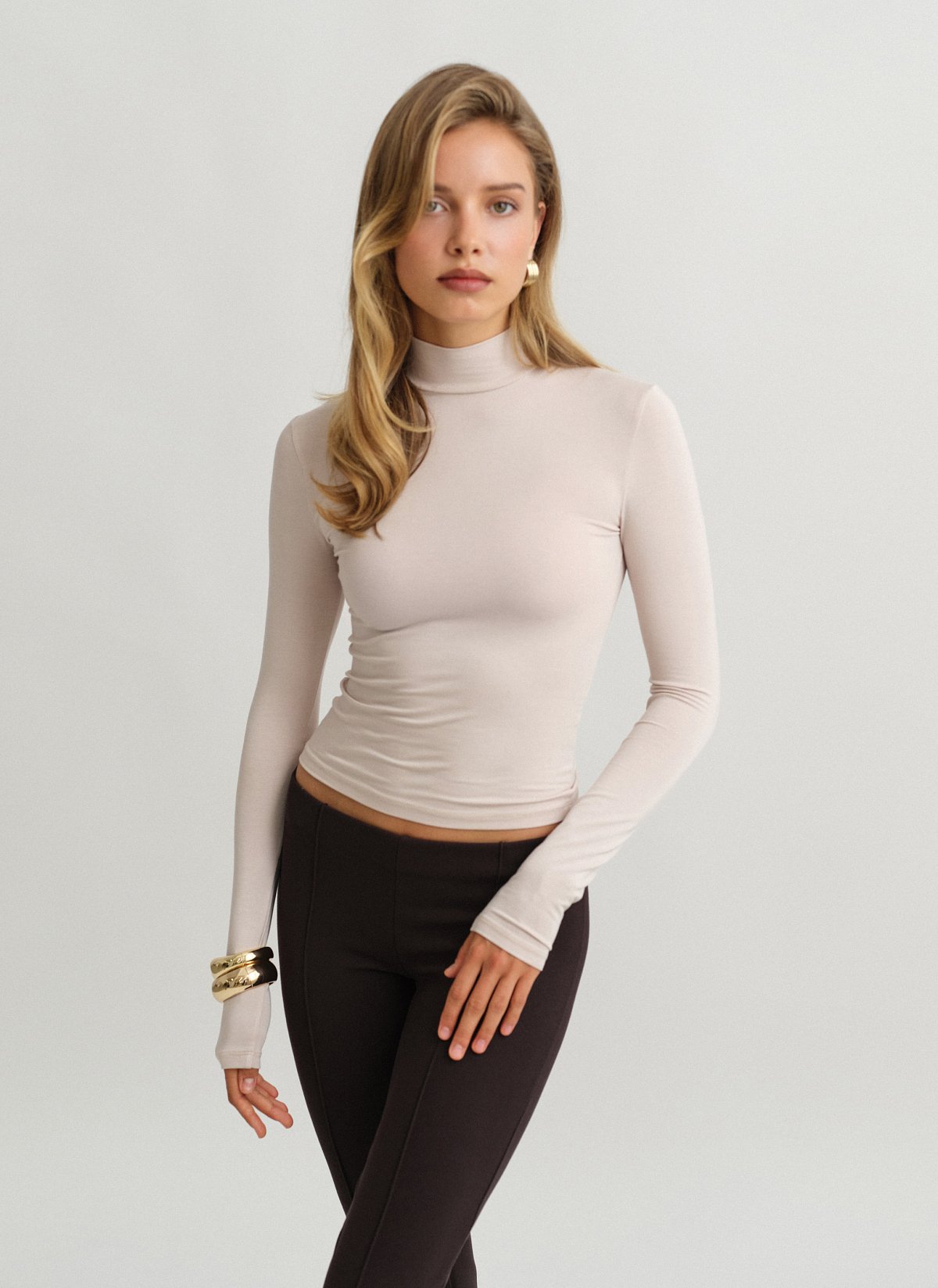 Γυναικεία μακρυμάνικη μπλούζα με όρθιο γιακά bamboo