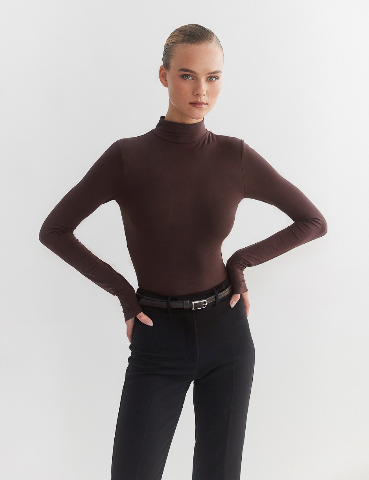 Γυναικεία μακρυμάνικη μπλούζα με όρθιο γιακά bamboo