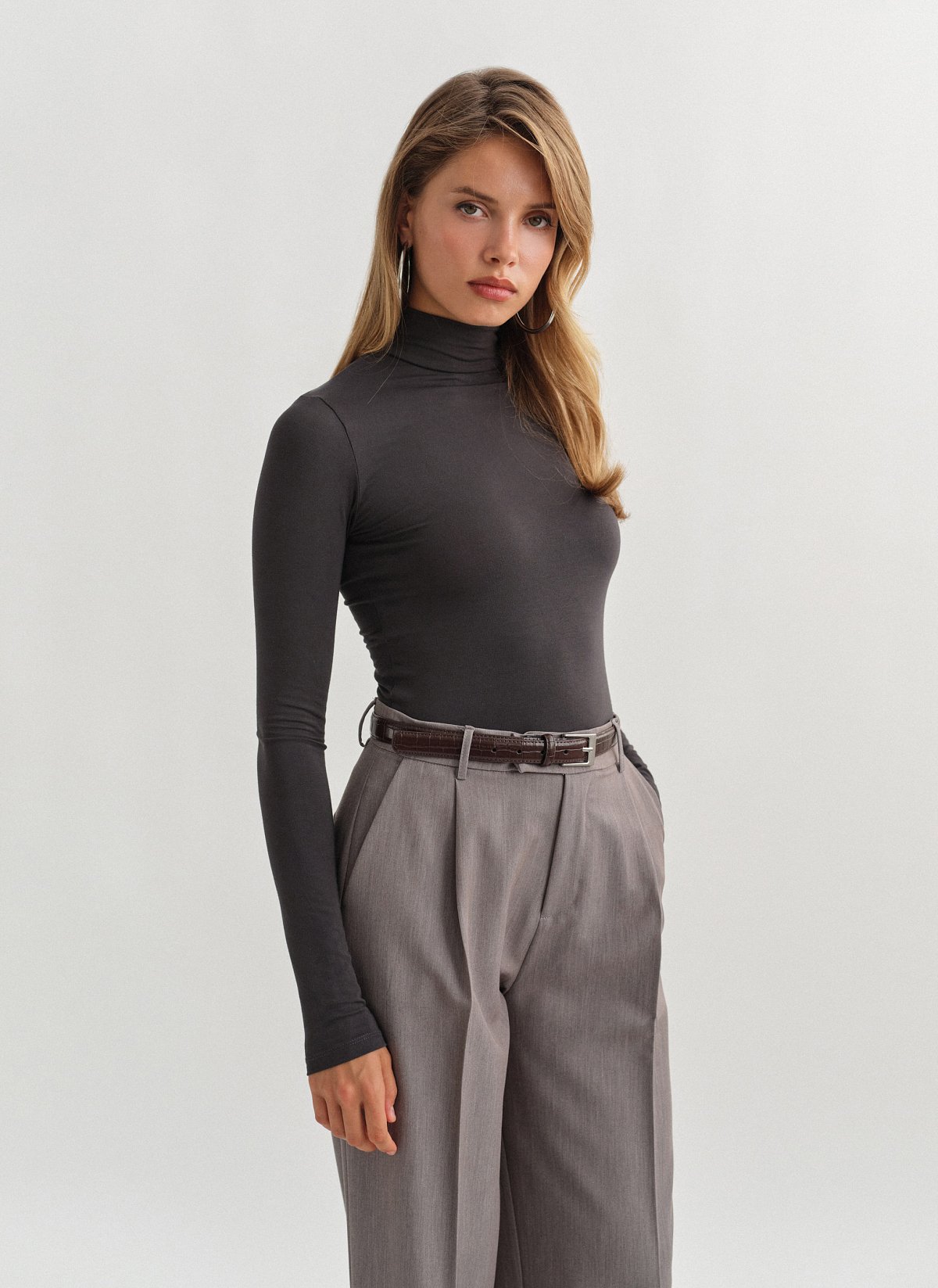 Γυναικεία μακρυμάνικη μπλούζα με όρθιο γιακά bamboo