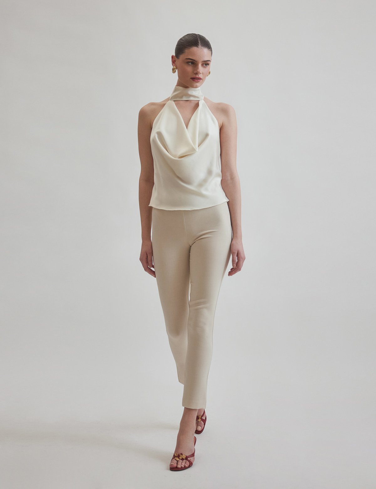 Ίσιο εφαρμοστό παντελόνι-3