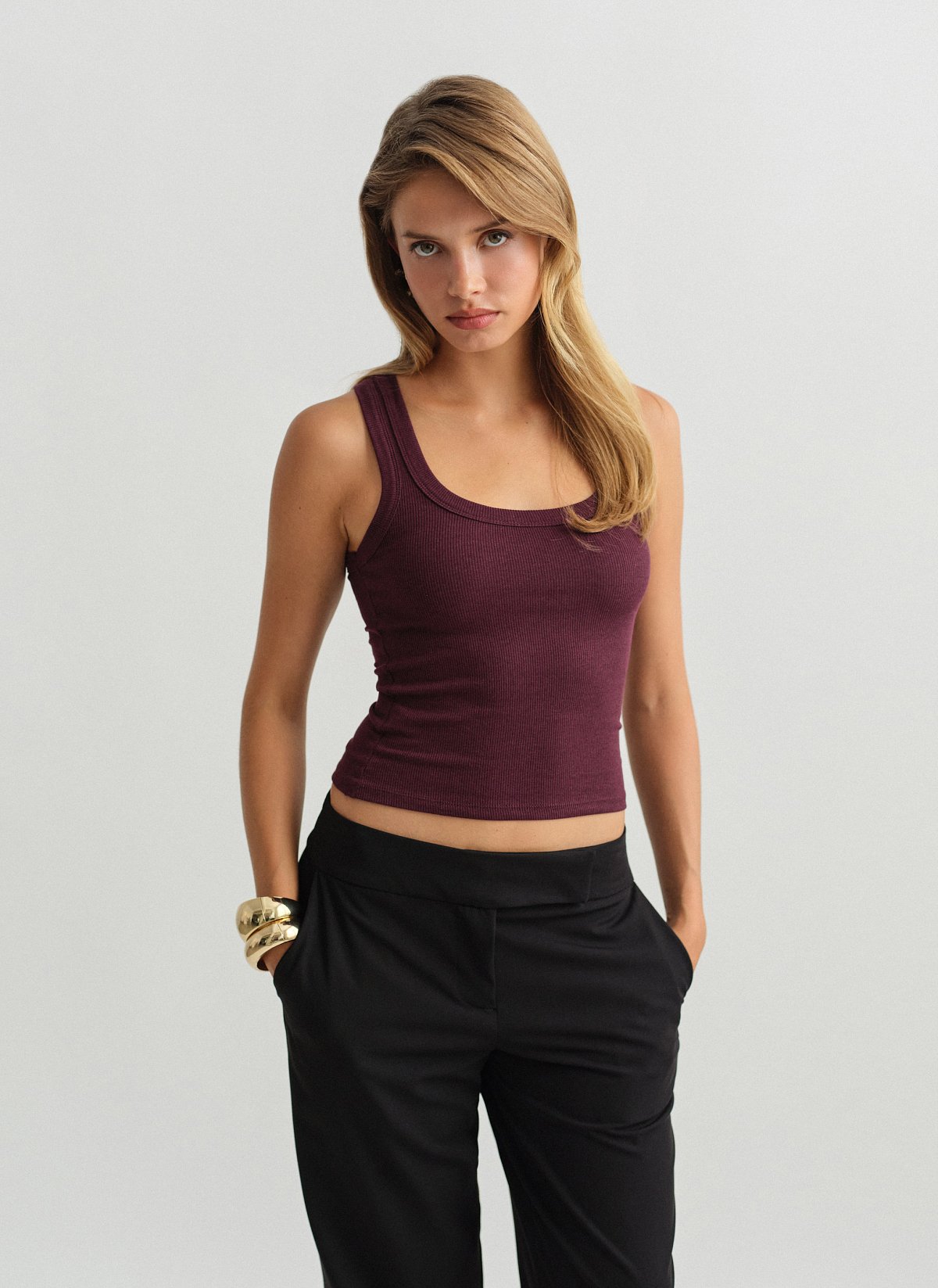 Basic αμάνικη μπλούζα ριπ-8