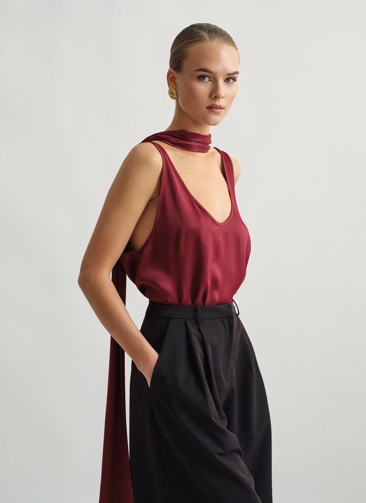 Γυναικείο σατέν φουλάρι