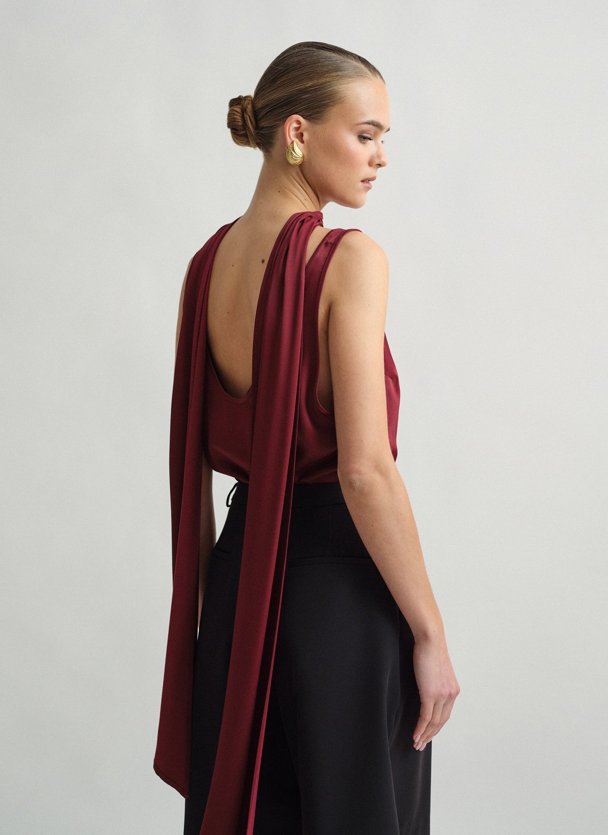 Γυναικείο σατέν φουλάρι