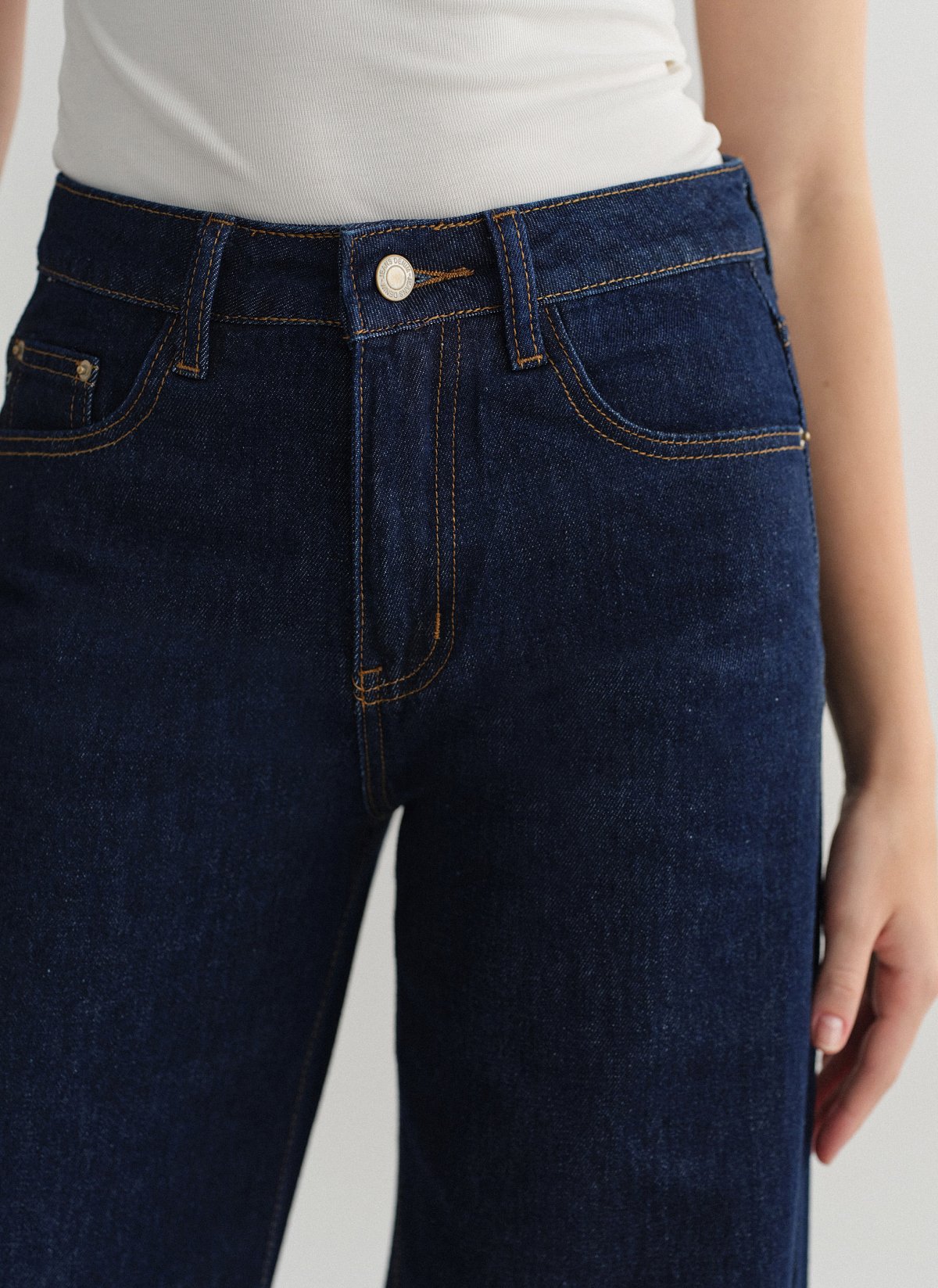 Γυναικείο ψηλόμεσο τζιν παντελόνι φαρδύ