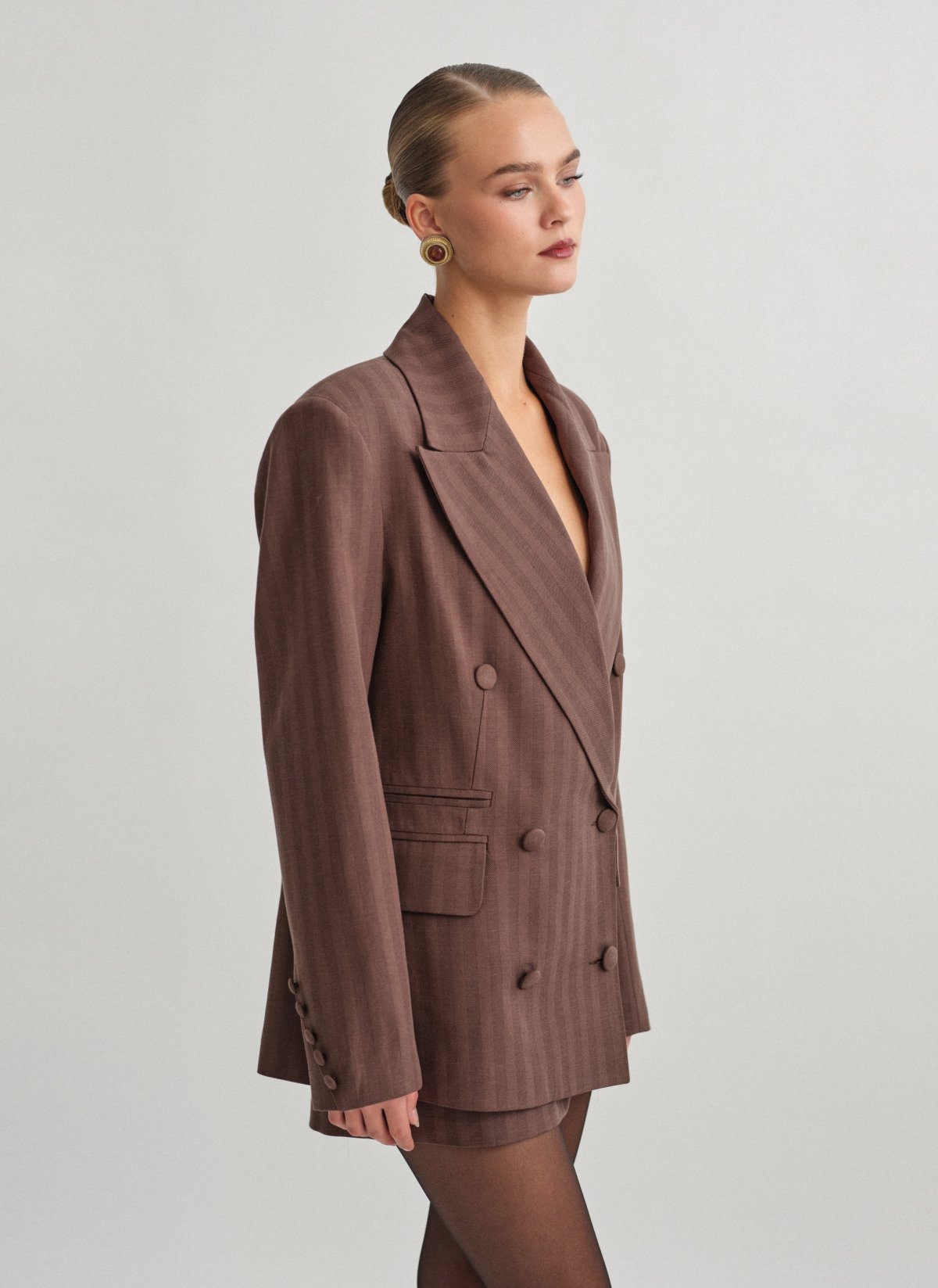 Oversized double-breasted blazer with stripes-3