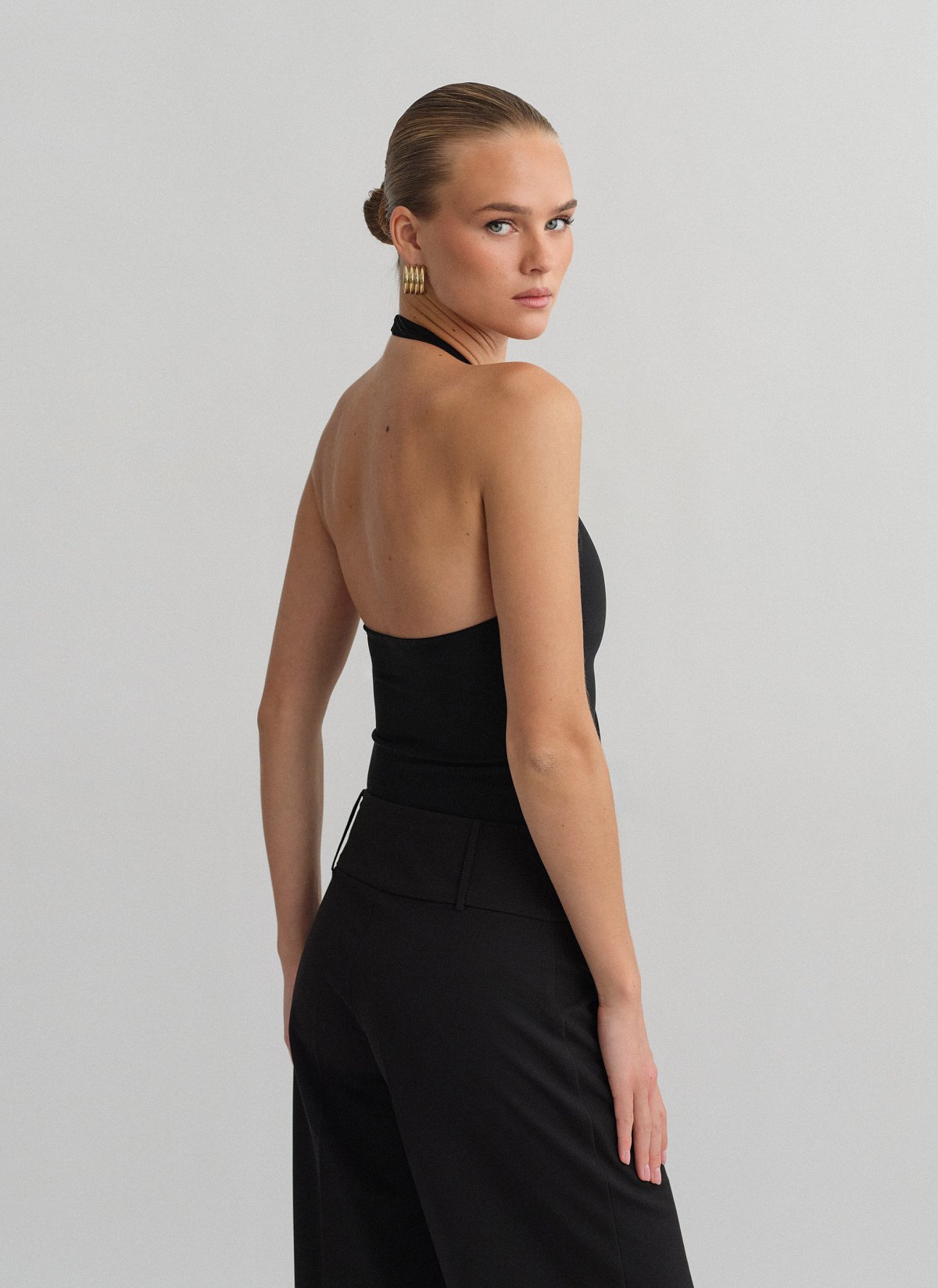 Halter τοπ-6
