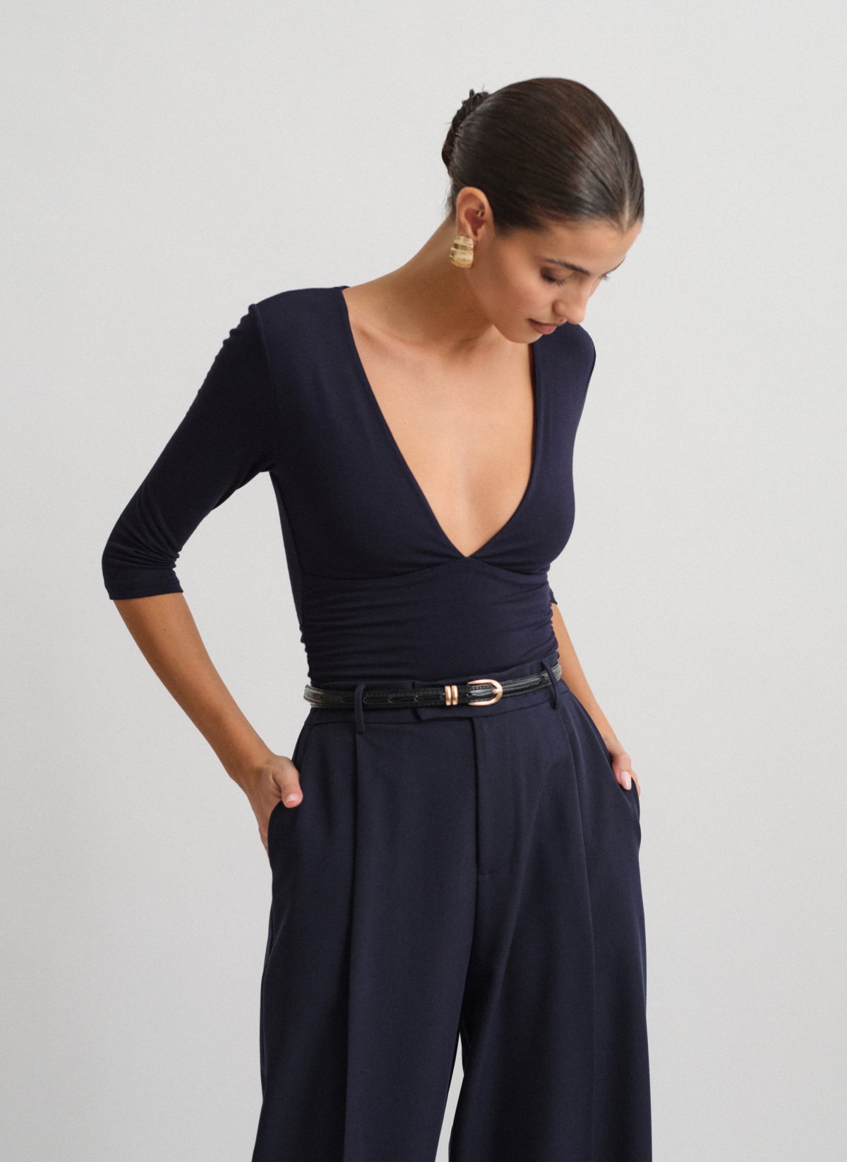 Bamboo blouse with three-quarter sleeves-16