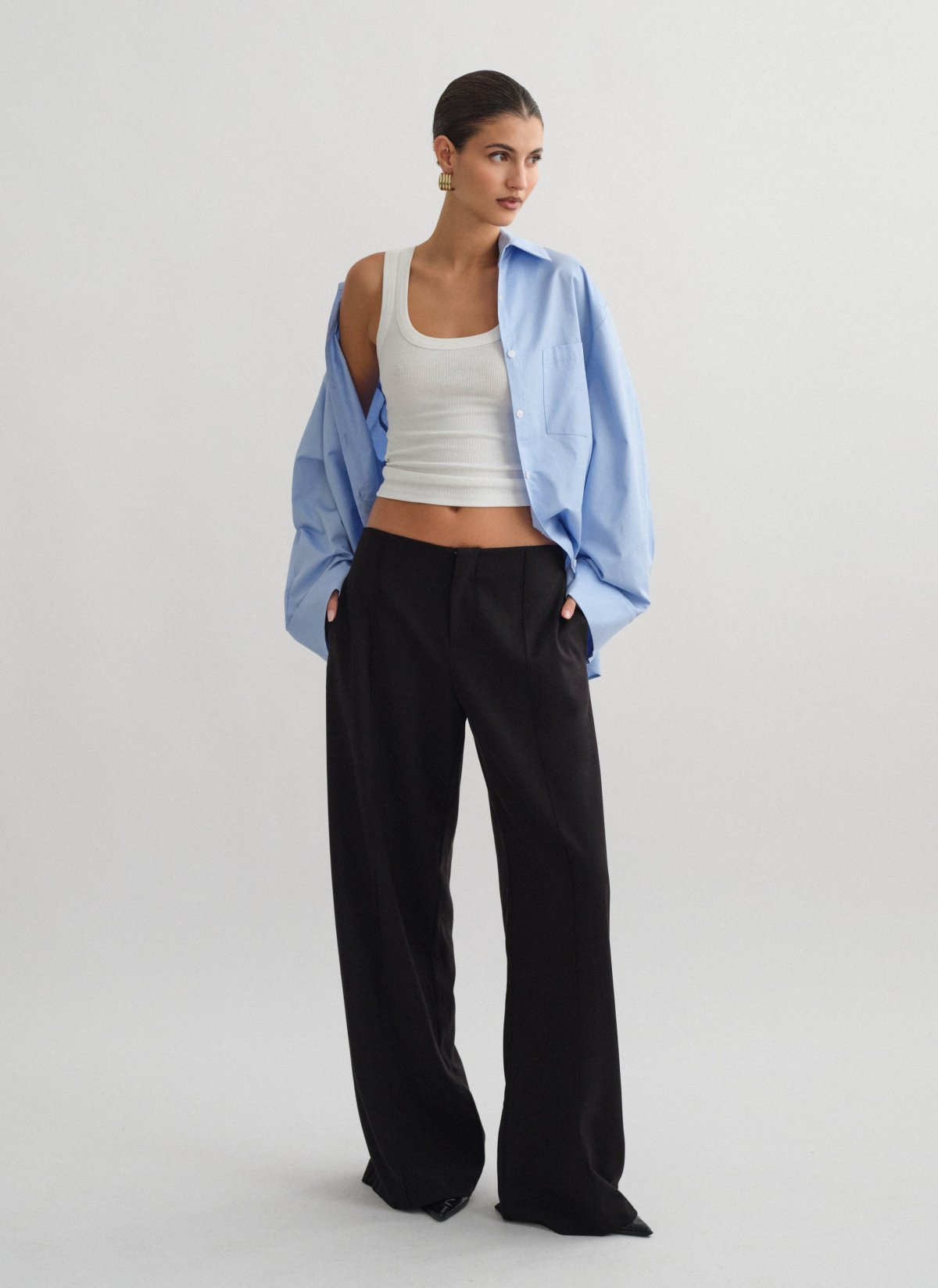 Textured low-rise trousers-16