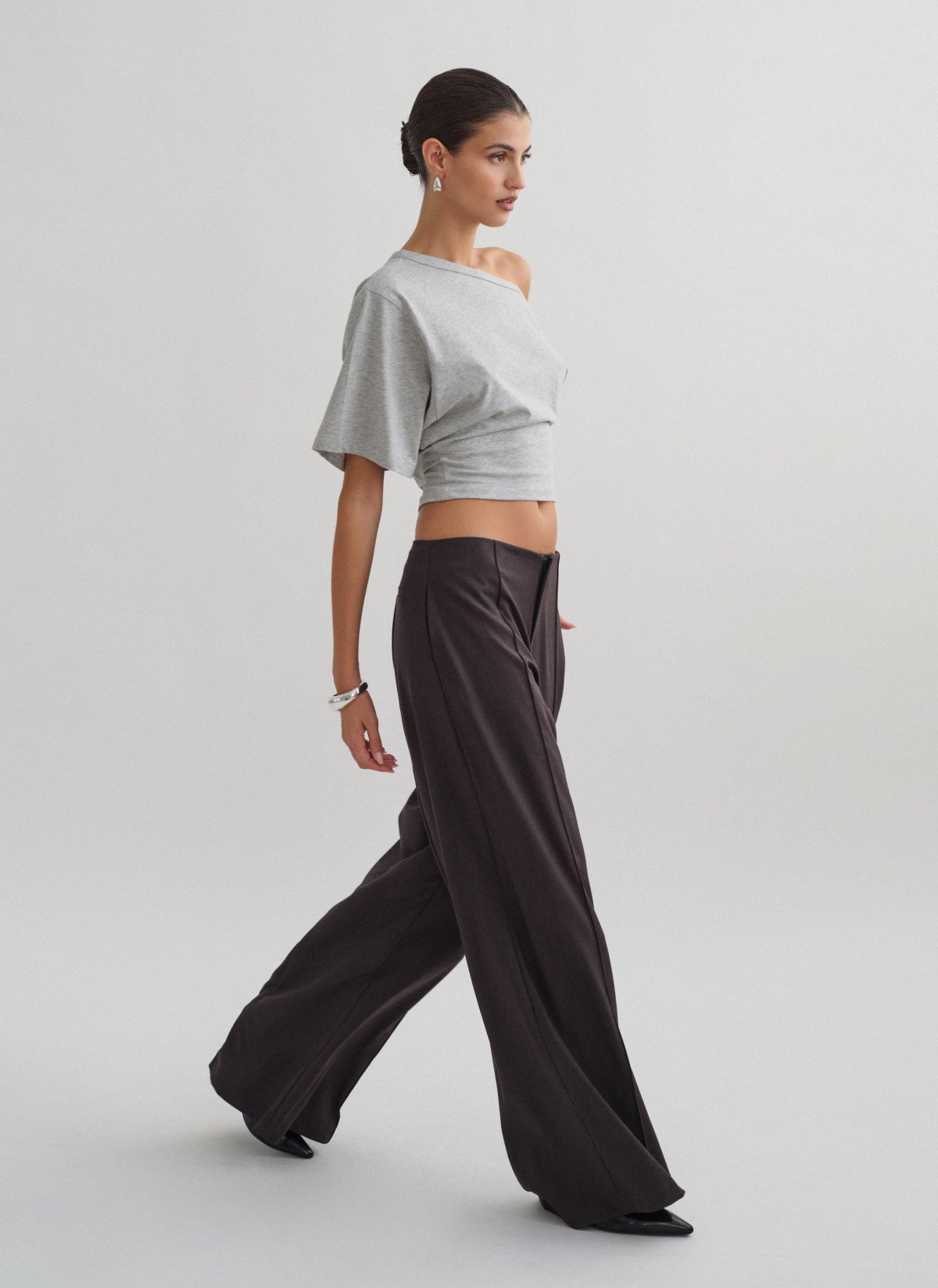 Textured low-rise trousers-22