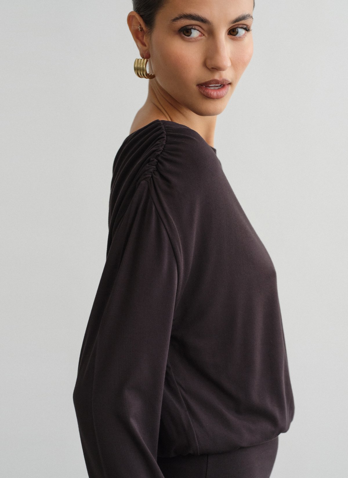 Μακρυμάνικο μίνι φόρεμα one-shoulder bamboo-4