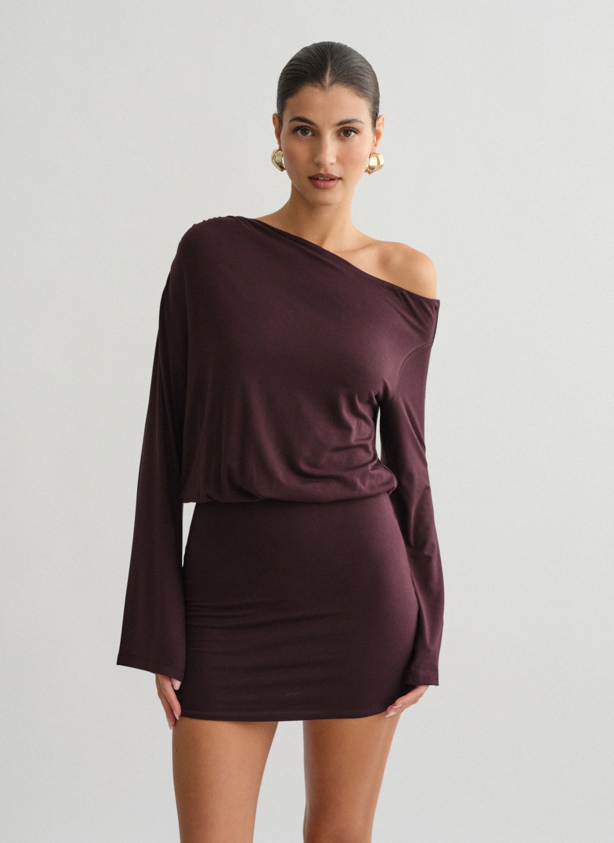 Μακρυμάνικο μίνι φόρεμα one-shoulder bamboo-9