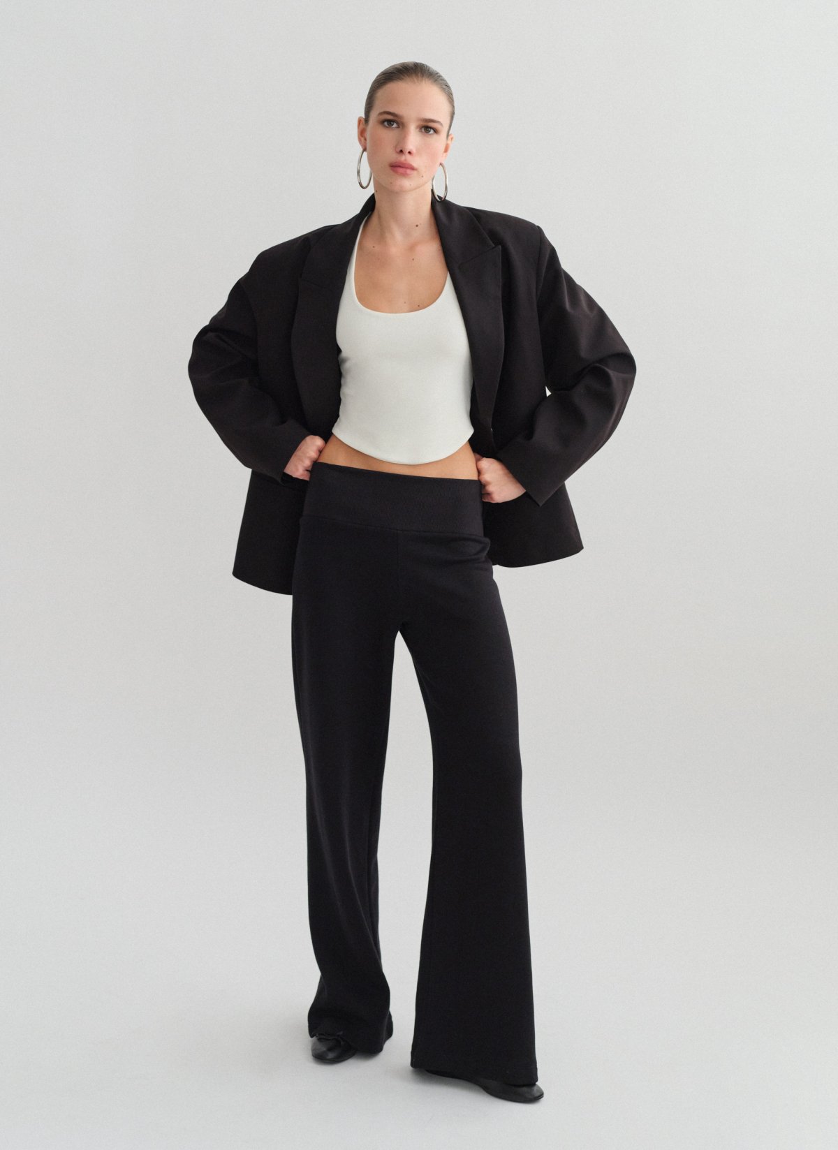 Sweatpants with wide waistband-8