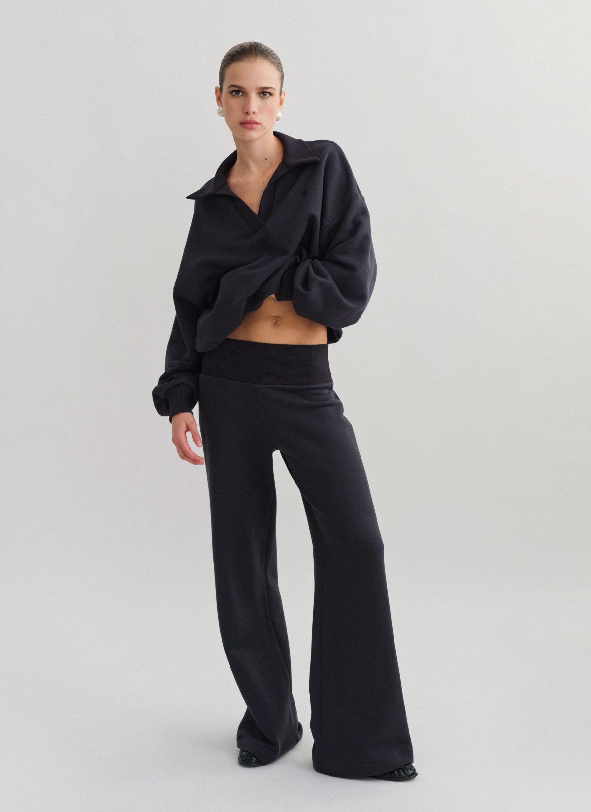 Sweatpants with wide waistband-22