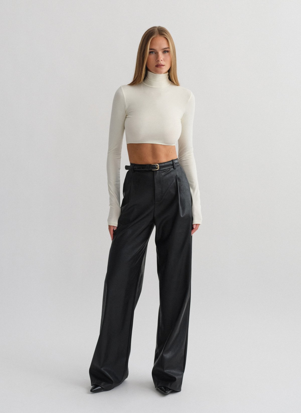 Faux leather trousers-3