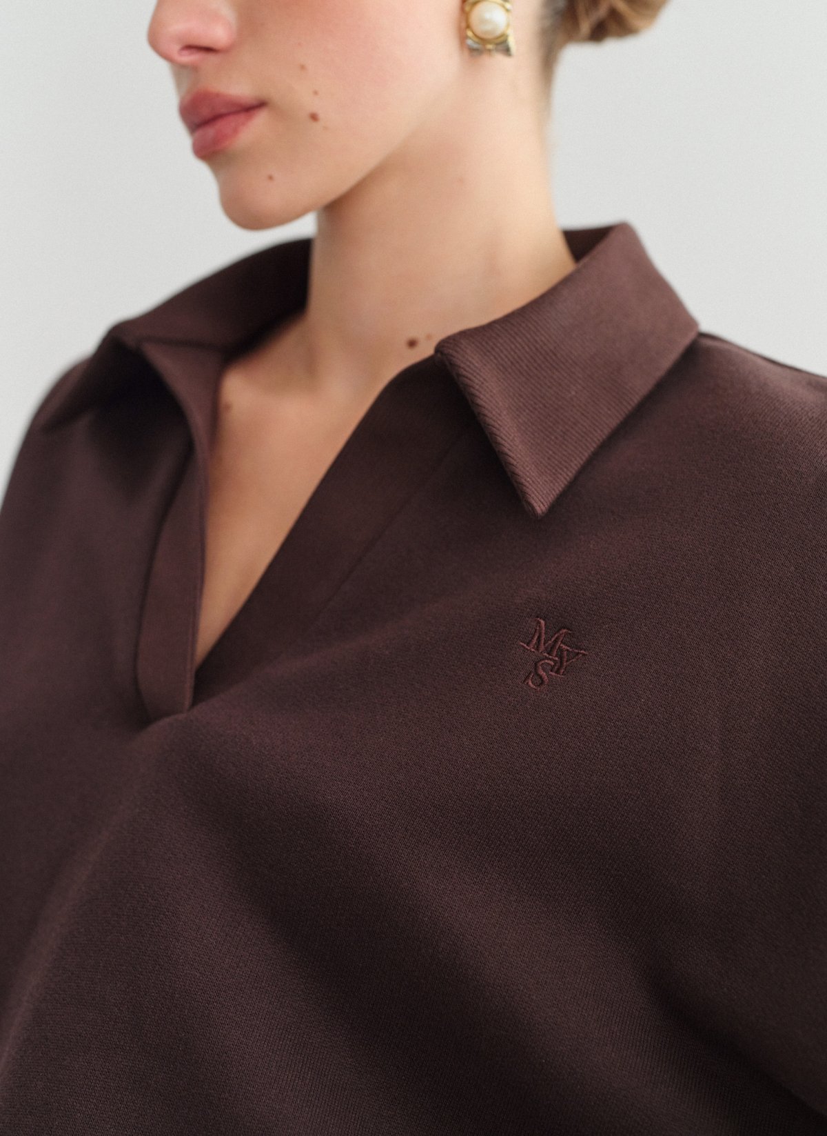 Sweatshirt with collar-7