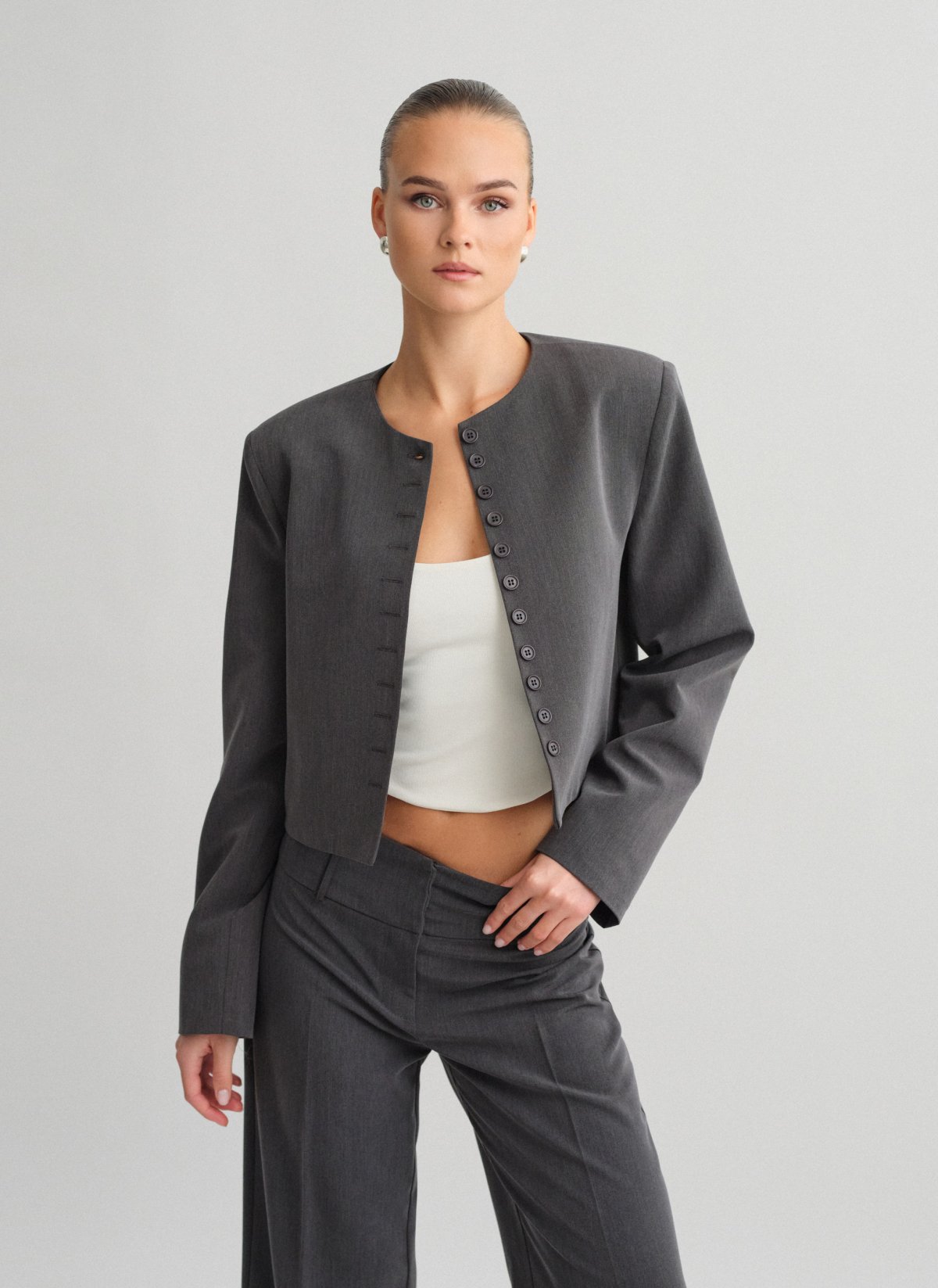 Cropped blazer with buttons-11