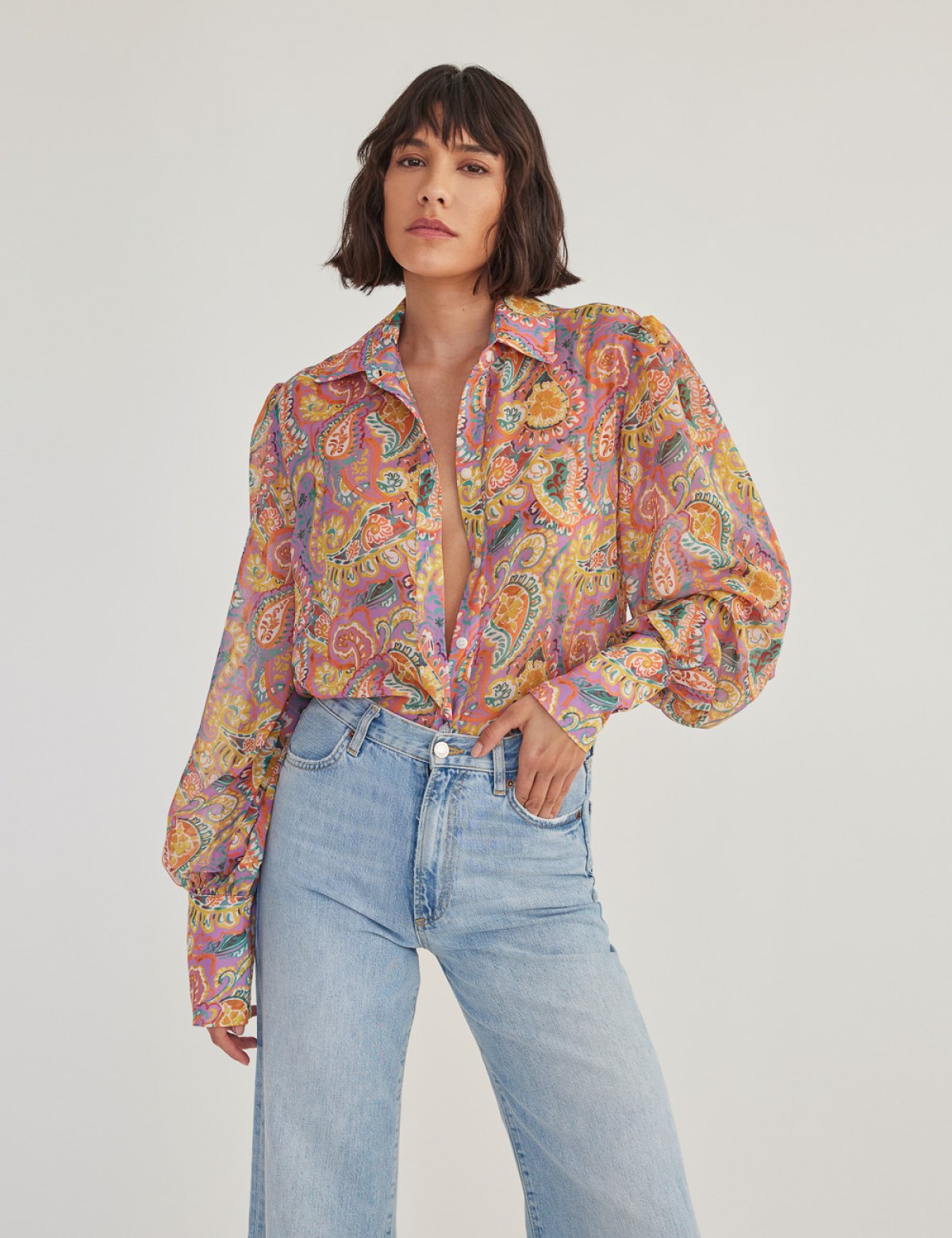 Printed shirt with puffy sleeves-1