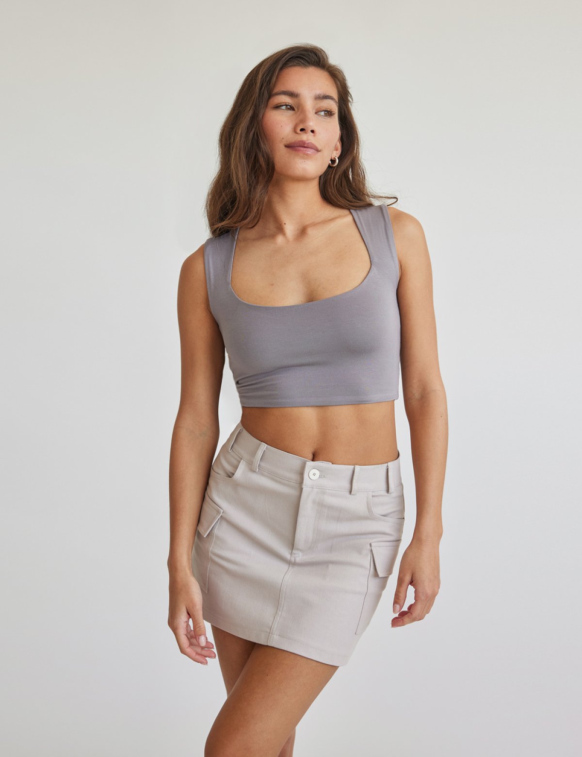 Γυναικείο αμάνικο τοπ με φαρδιά τιράντα bamboo