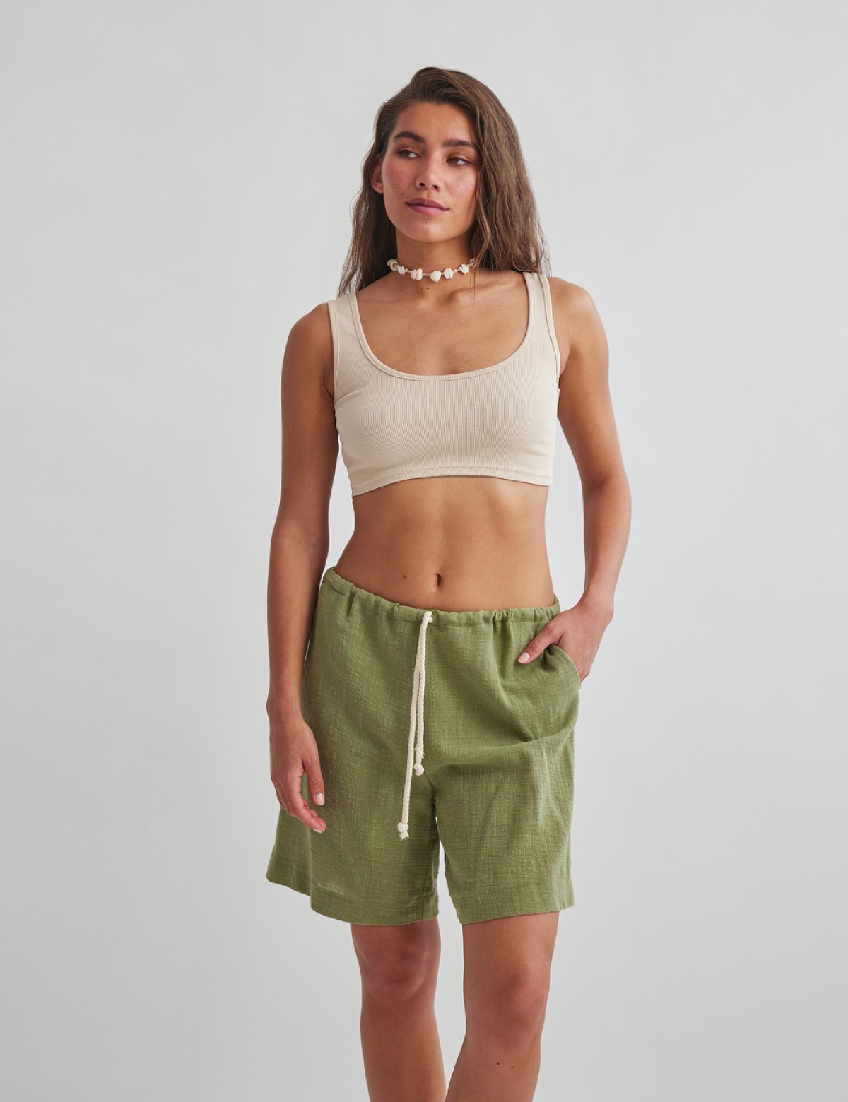 Loose bermuda shorts with drawstring-3