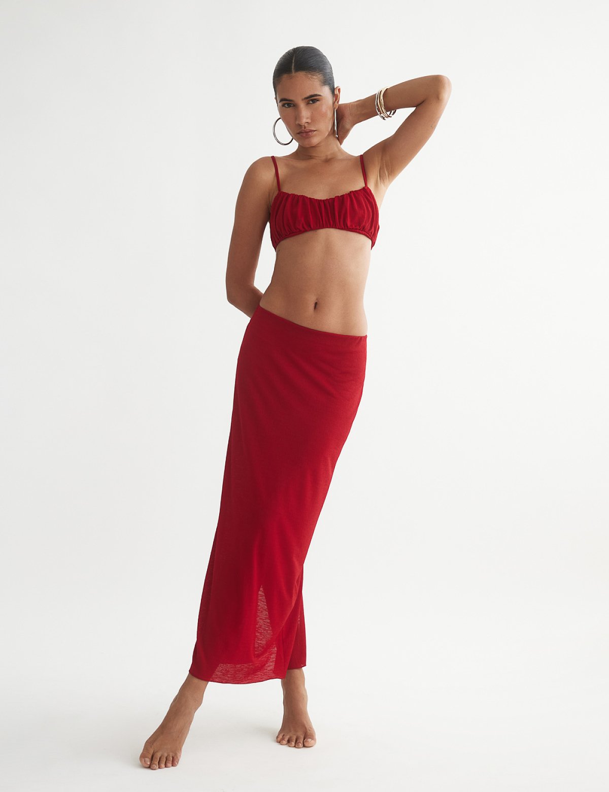 Ανάγλυφο σετ φούστα midi και τοπ με σούρες-8