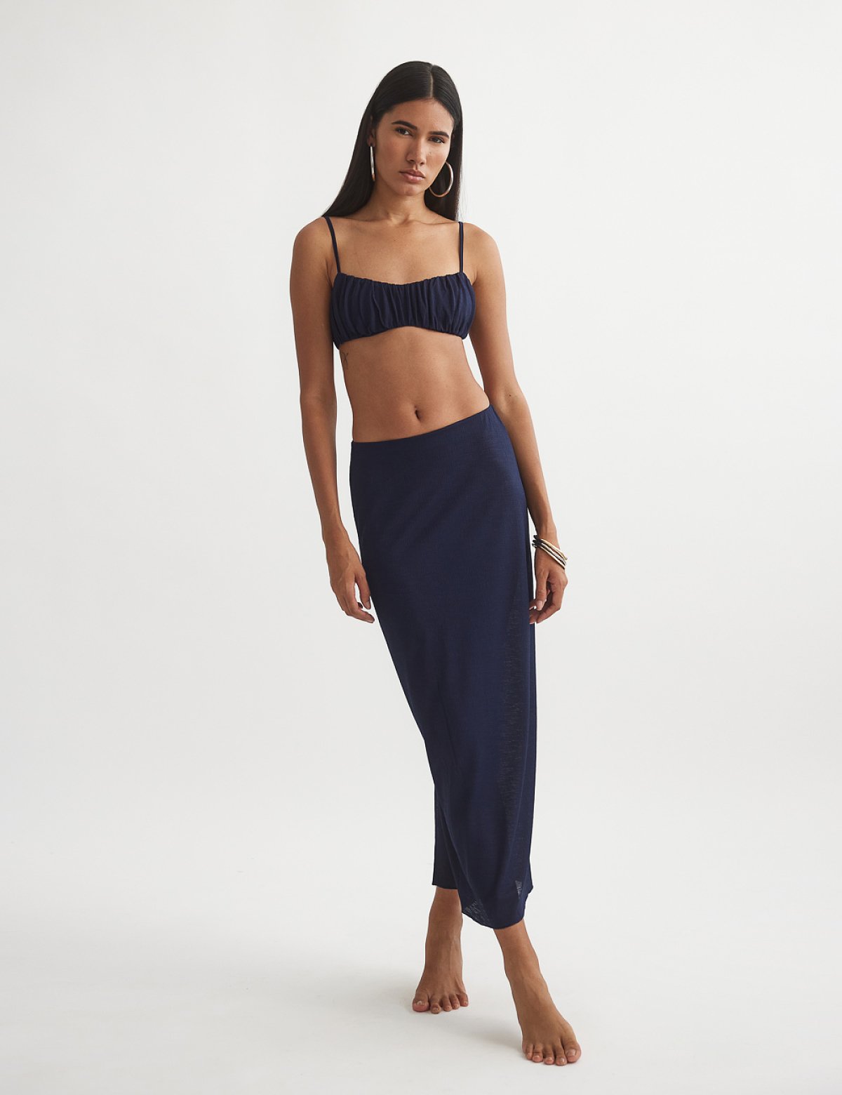 Ανάγλυφο σετ φούστα midi και τοπ με σούρες-5