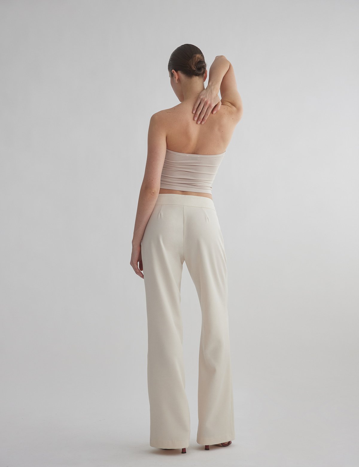 Mid-rise textured trousers-6
